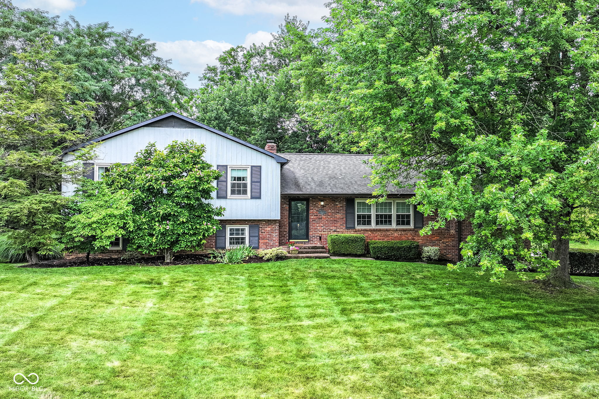 7014 Creekside Lane