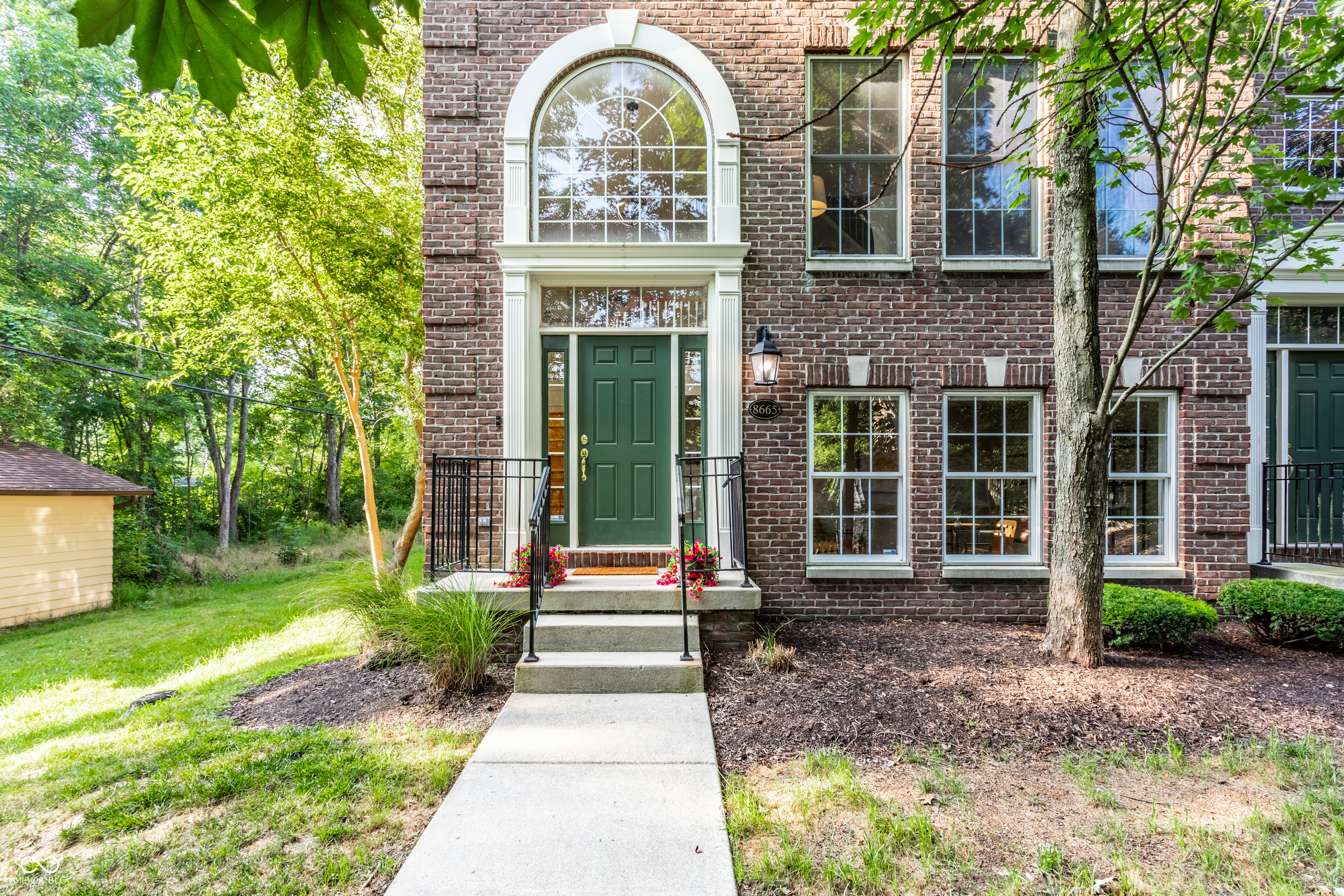 8665 Meridian Square Drive