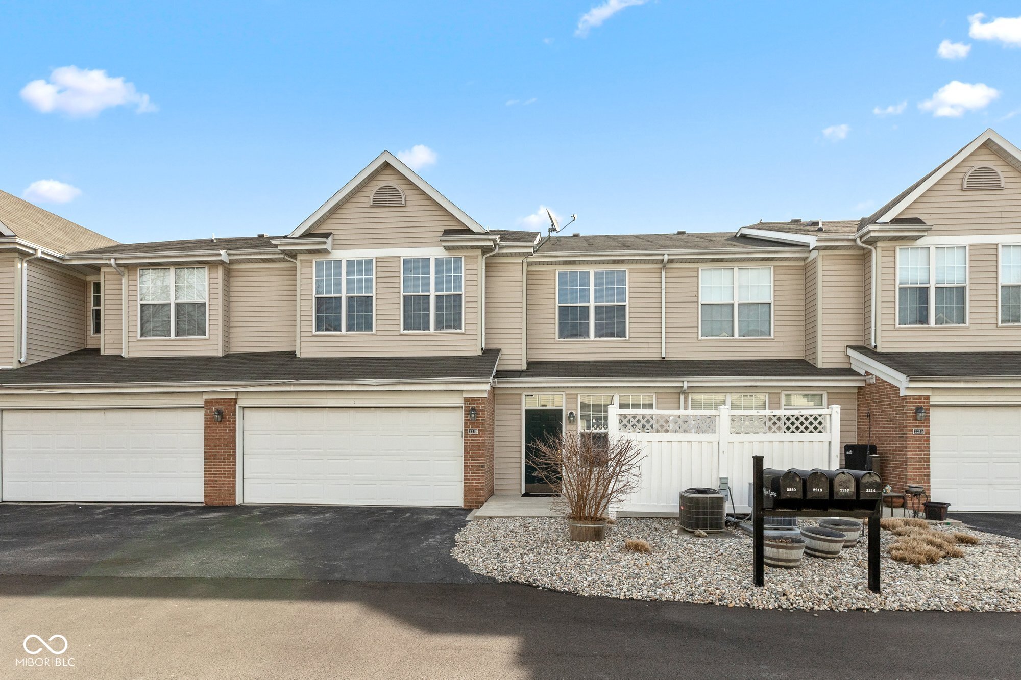 2218 Colfax Lane