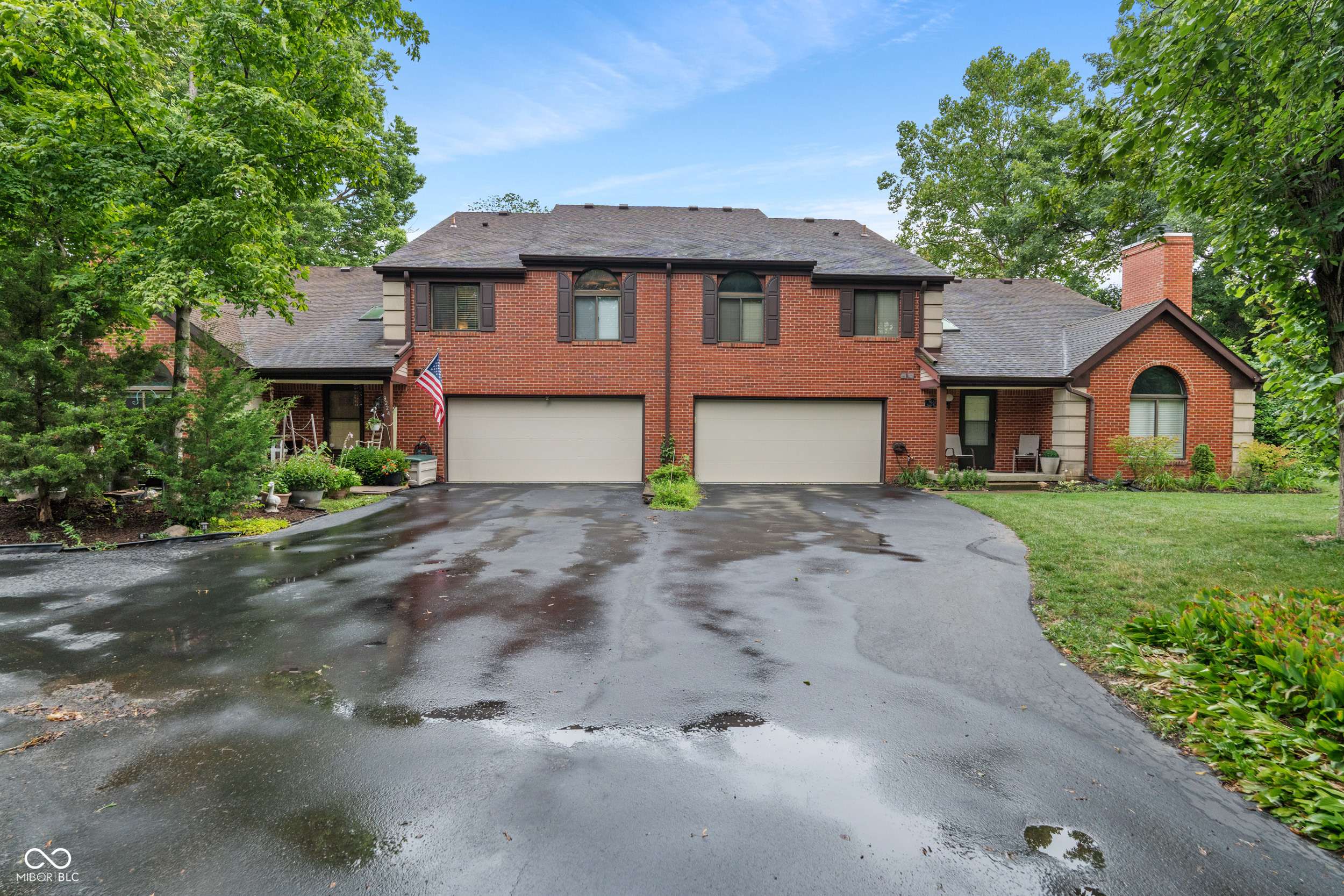 9224 Golden Woods Drive