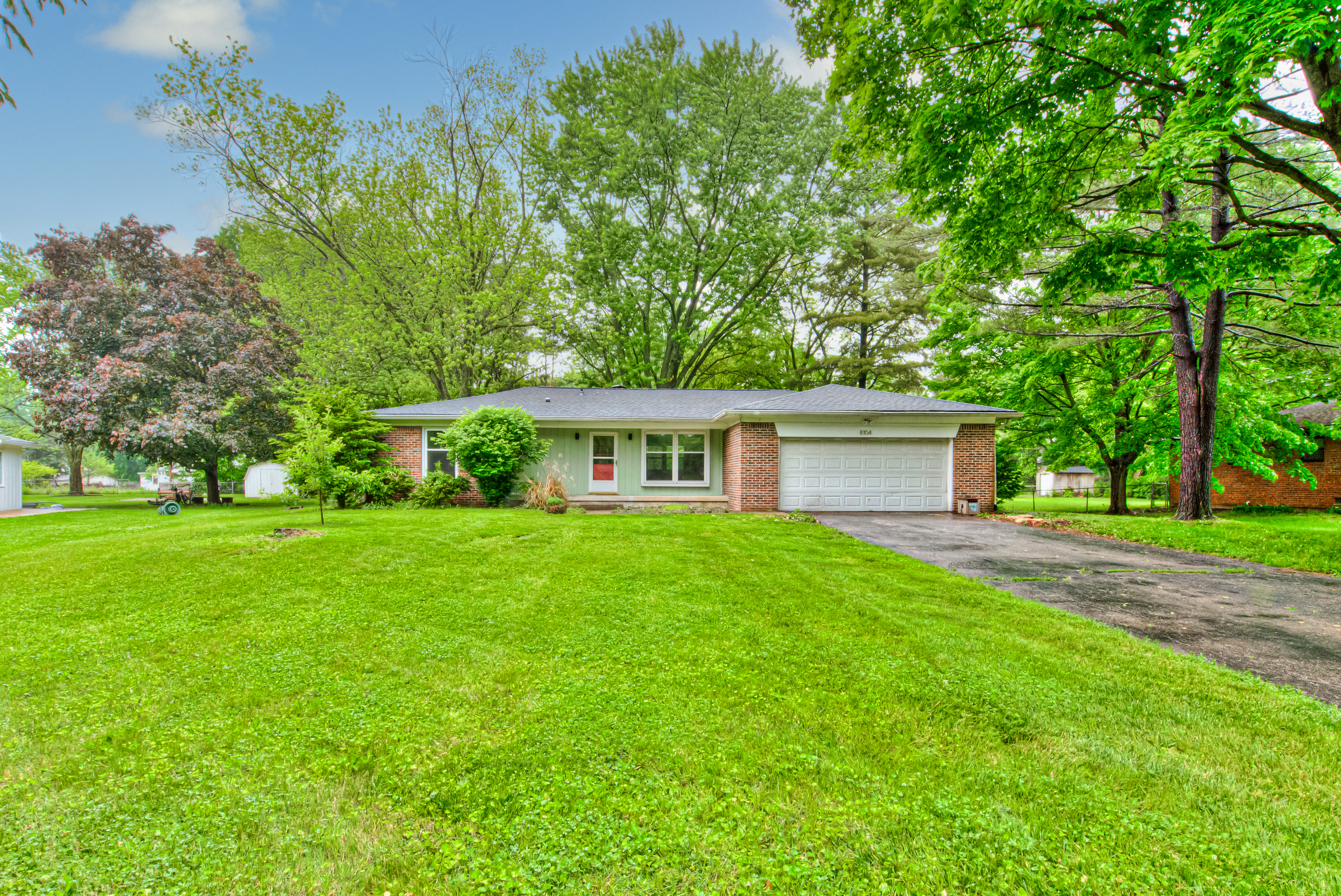 8104 Folkstone Road