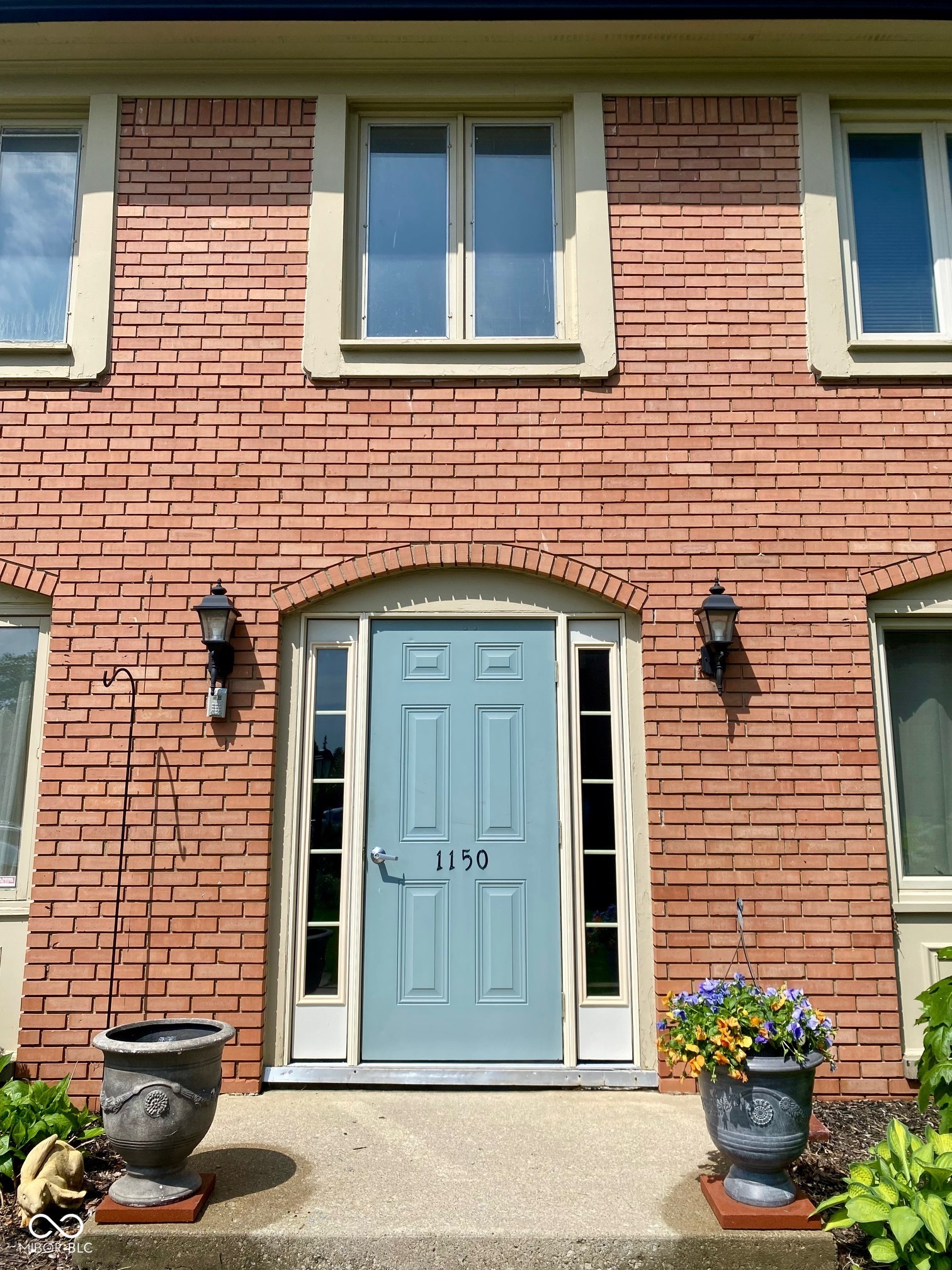 1150 Canterbury Court