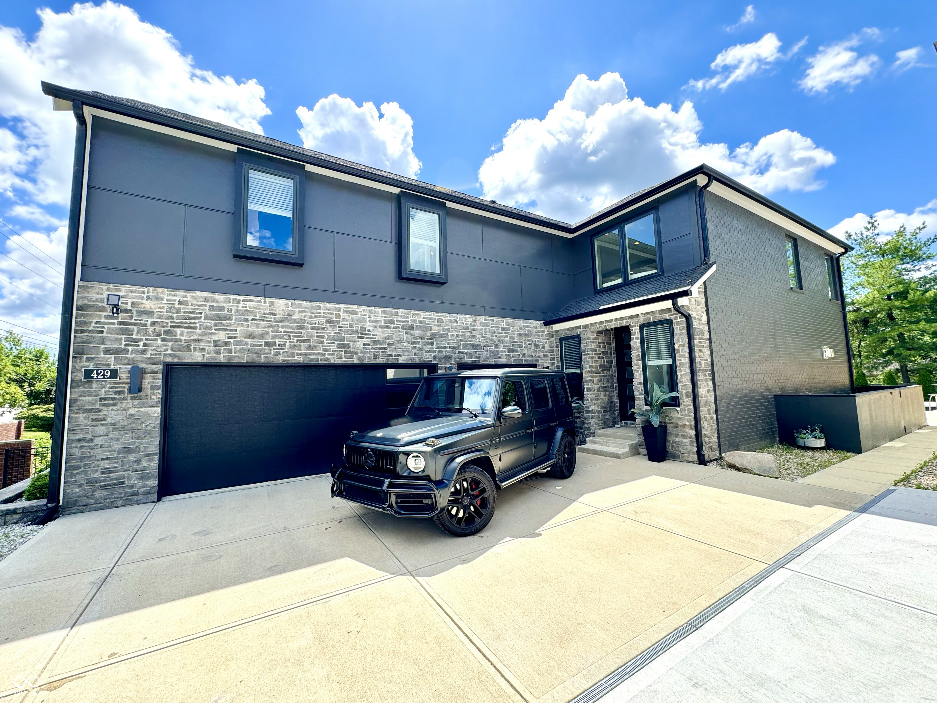 429 W 86th Street