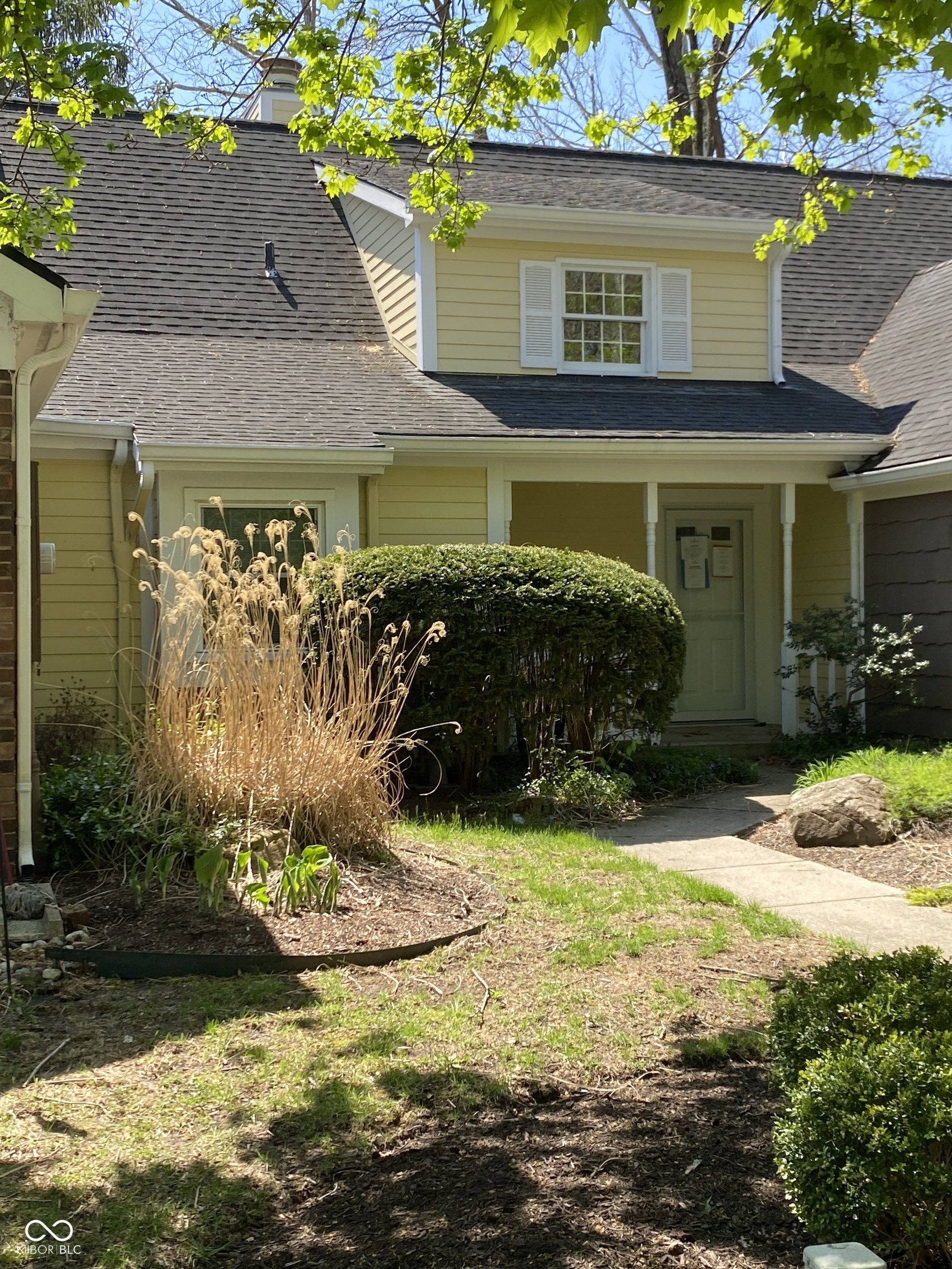 1915 Seaport Drive