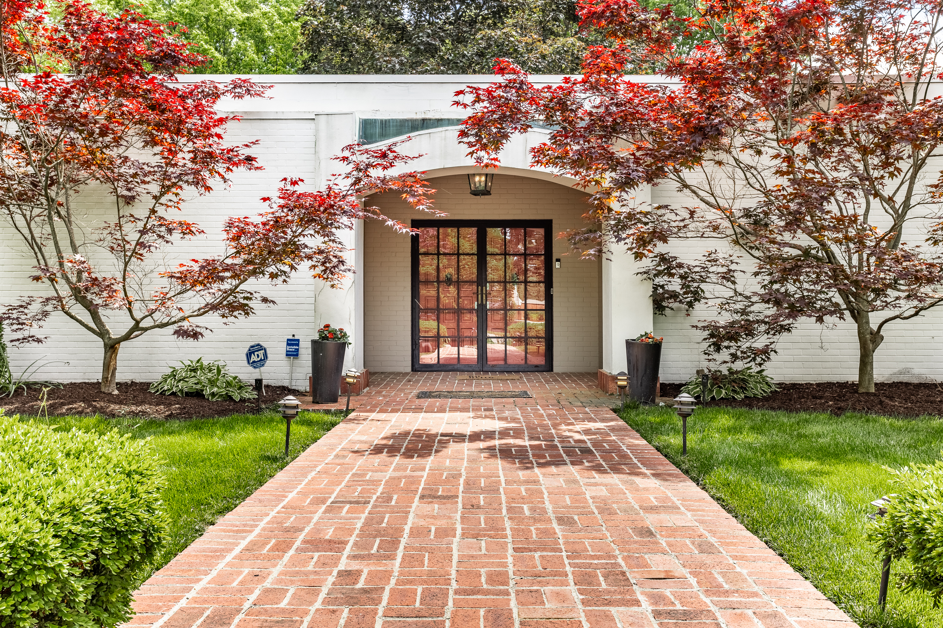 7415 Colony Circle