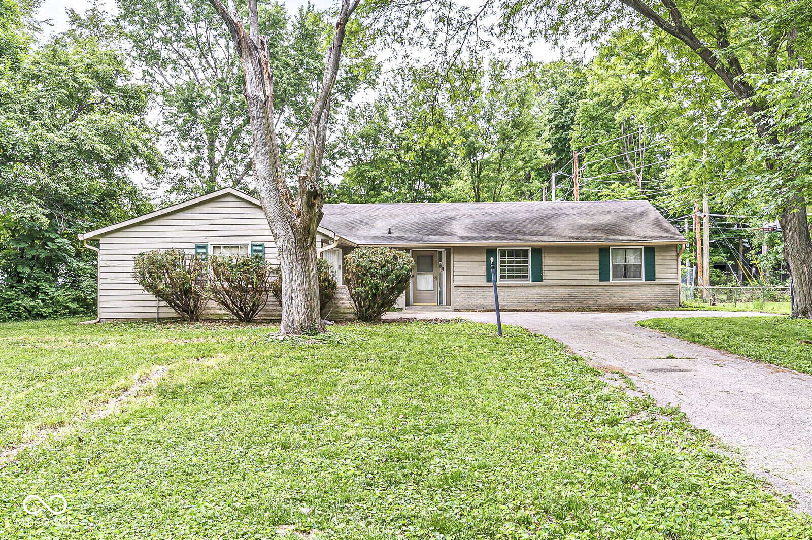 7503 Grandview Drive