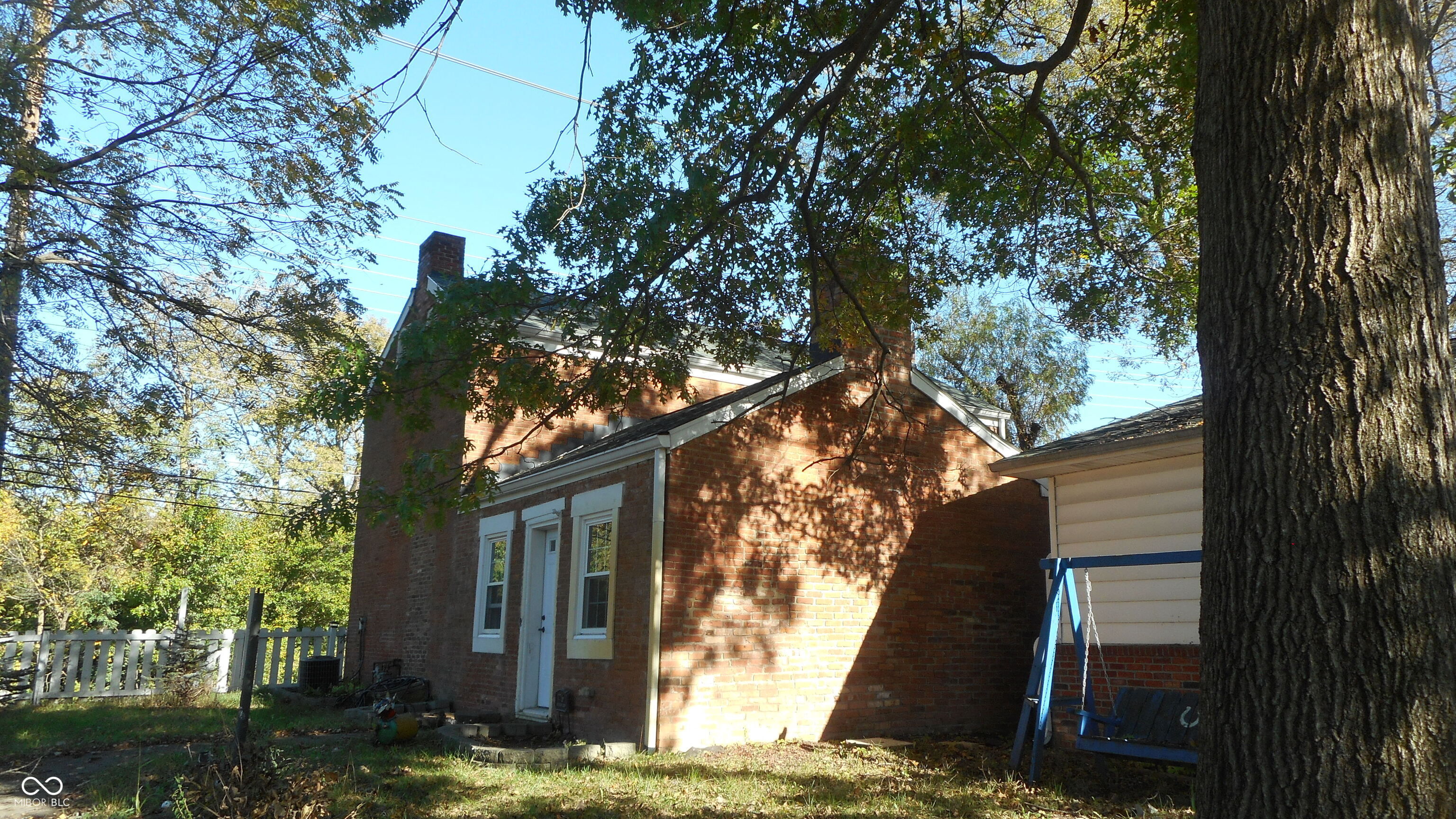 7716-7718 Michigan Road