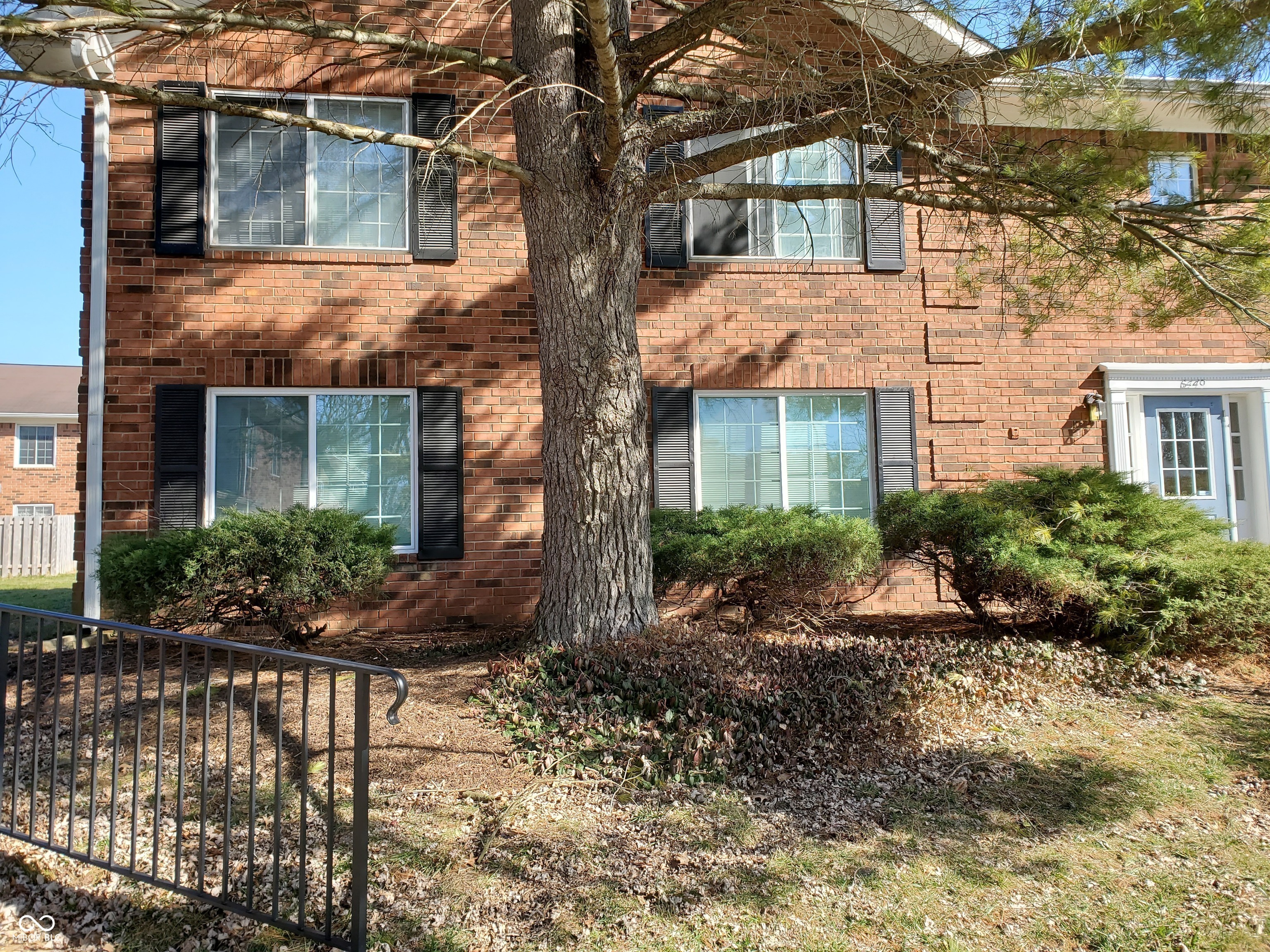 6449 Park Central W Drive