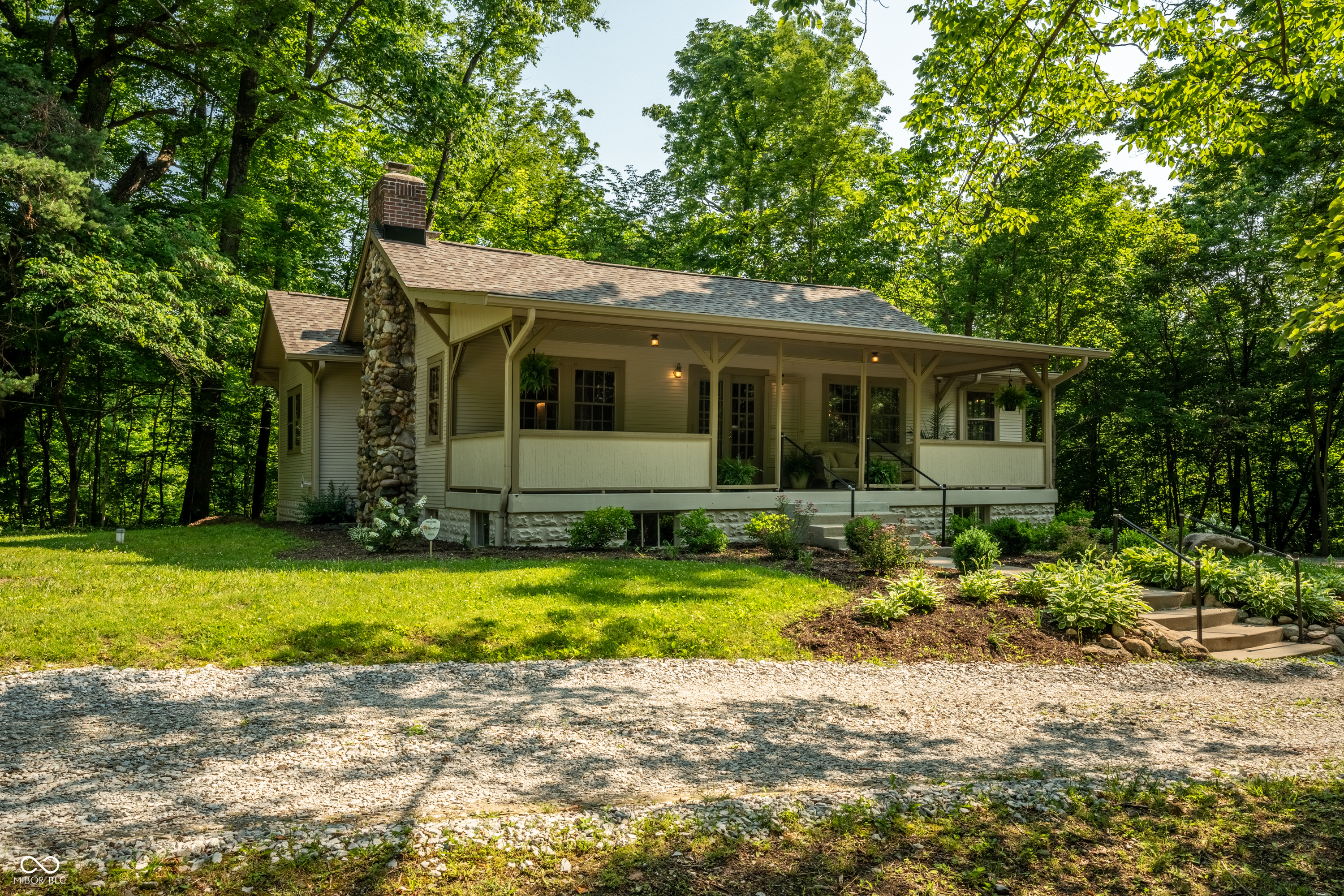 8717 Moore Road