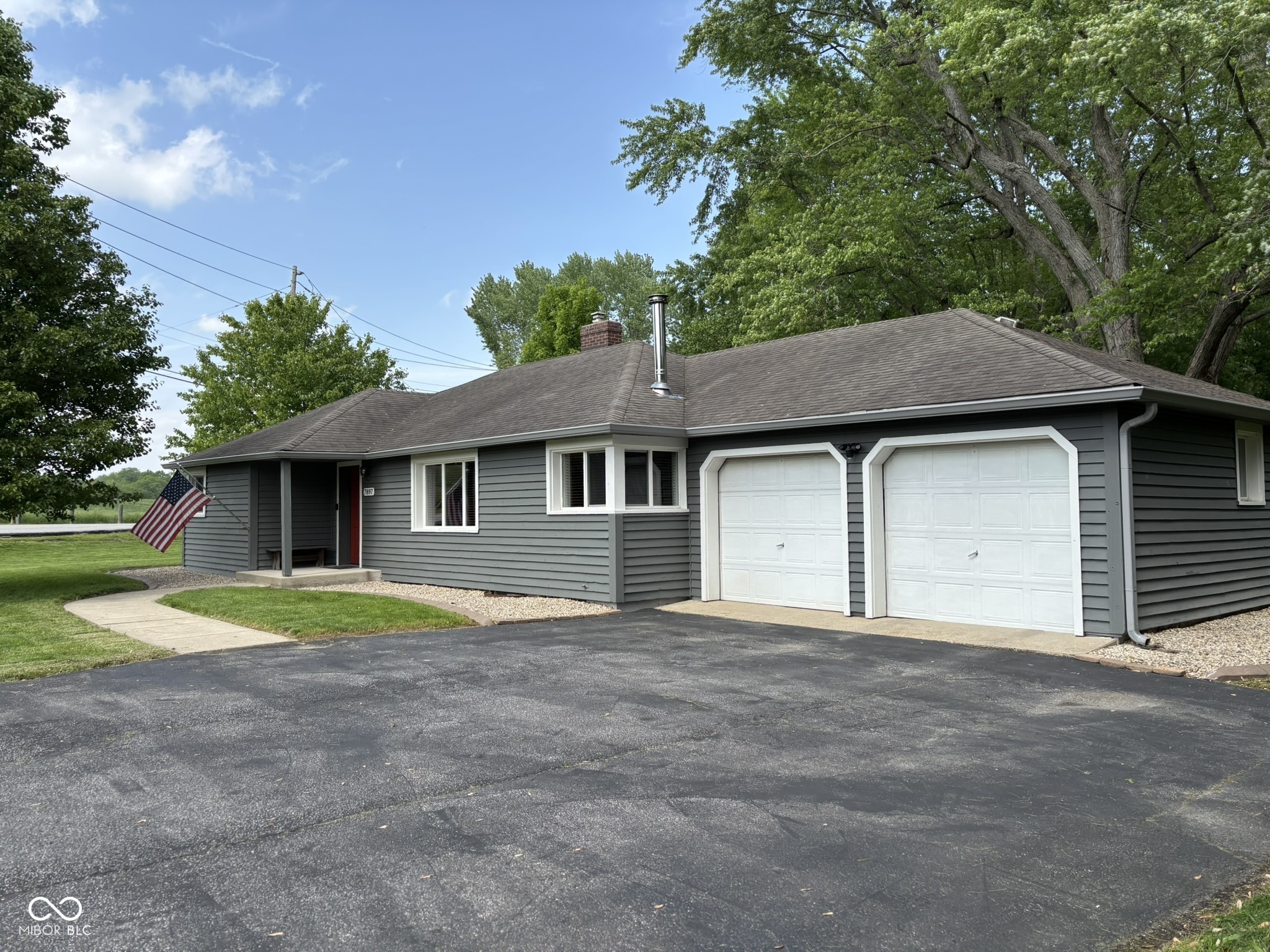 7897 Moore Road