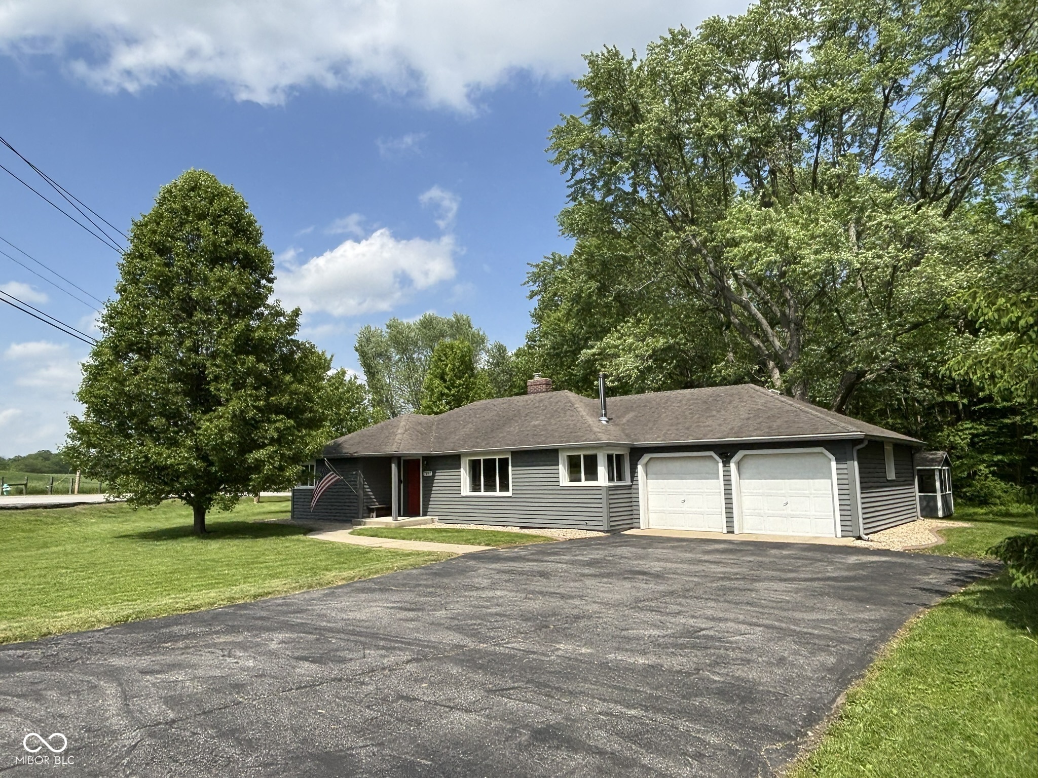 7897 Moore Road