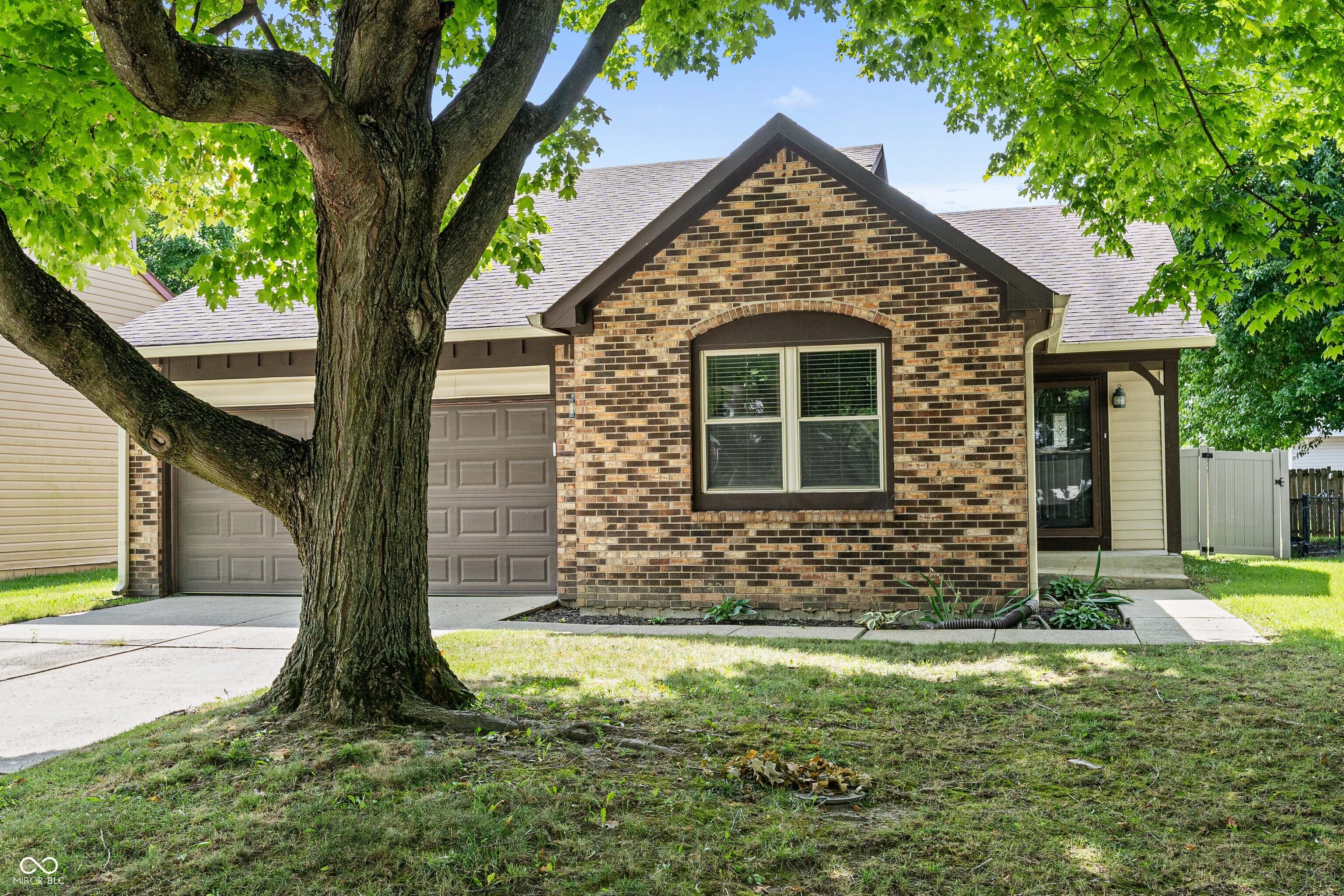 5834 Petersen Court