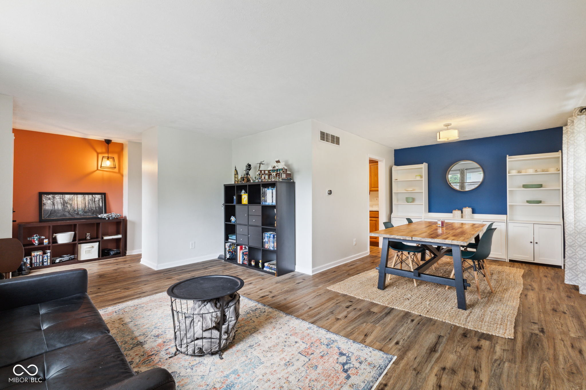 6123 W 46th Street