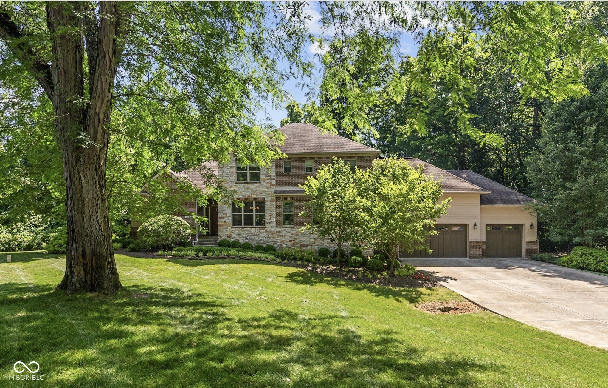 4446 Lakeridge Drive