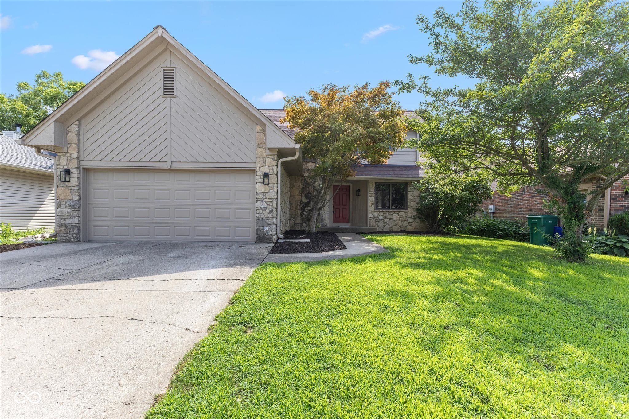 3655 Roxburgh N Court