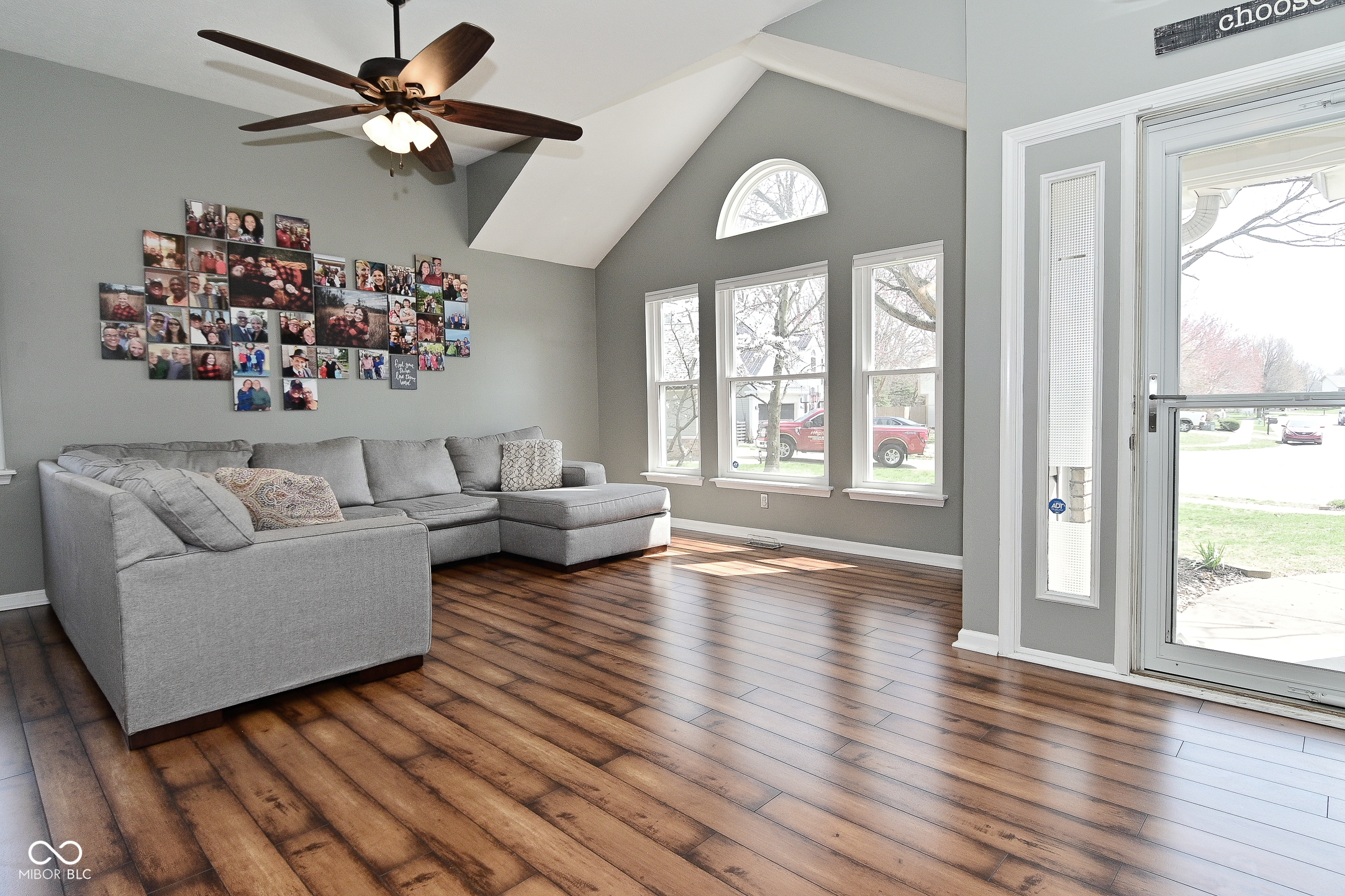 2668 Cressmoor Circle