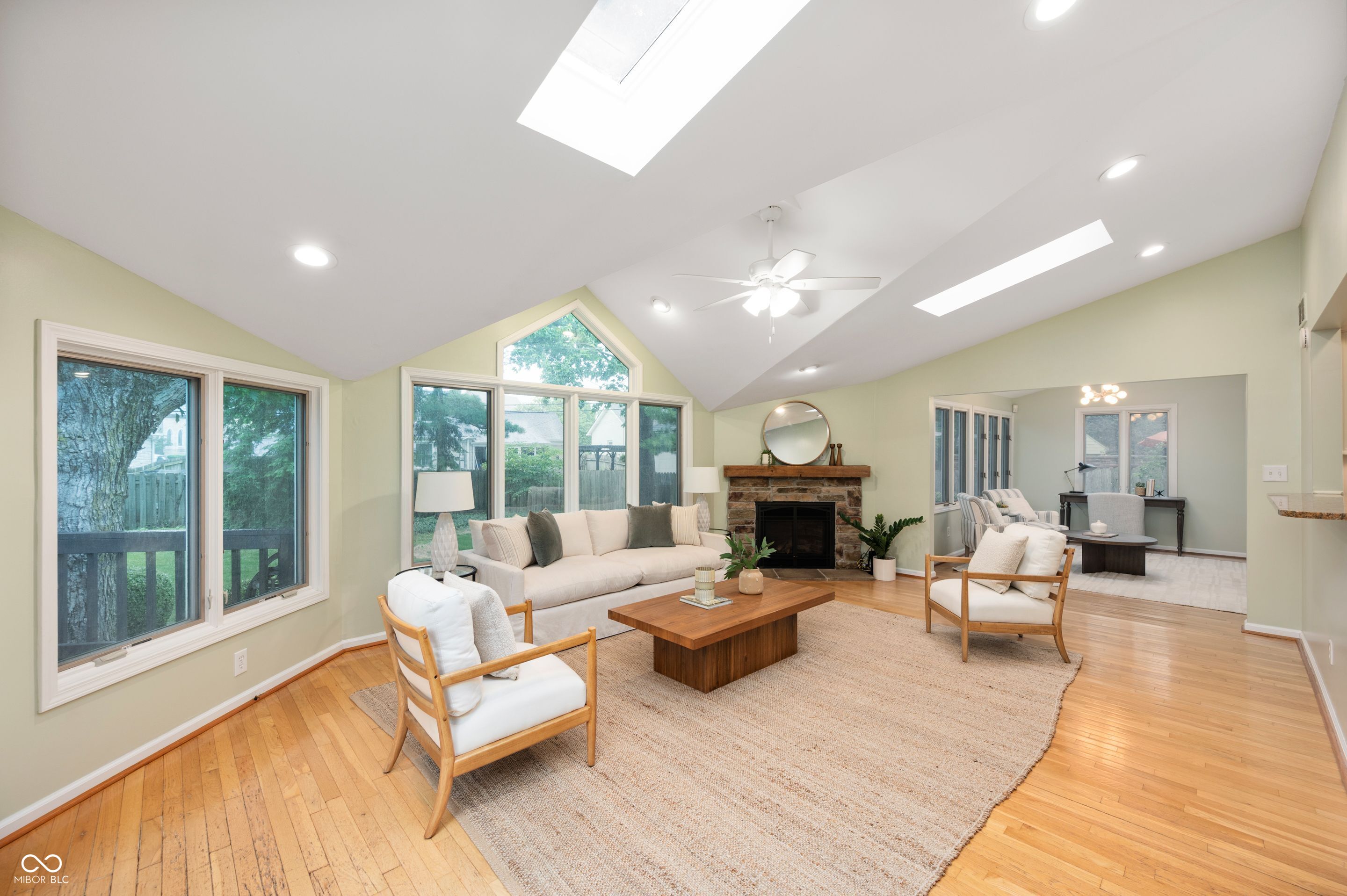 6020 Gladden Drive