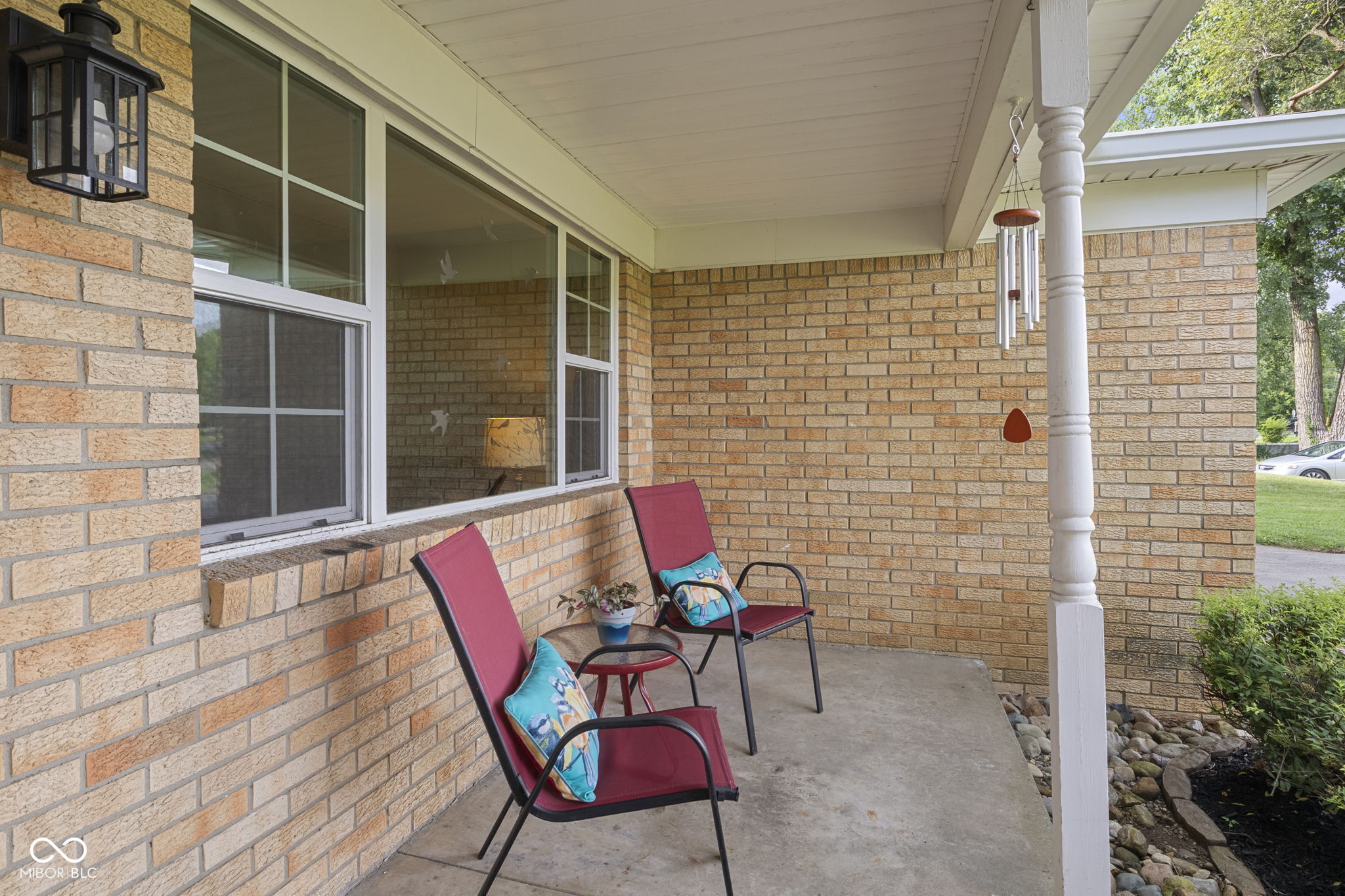 6006 Grandview Drive