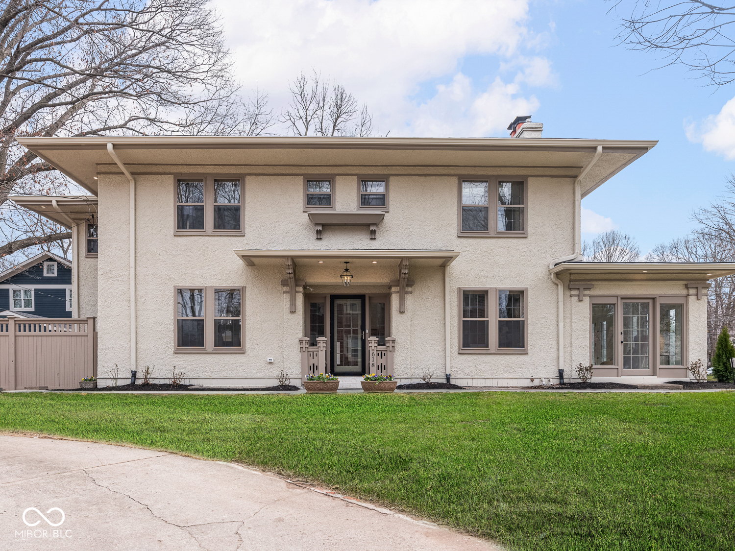 618 E 46th Street