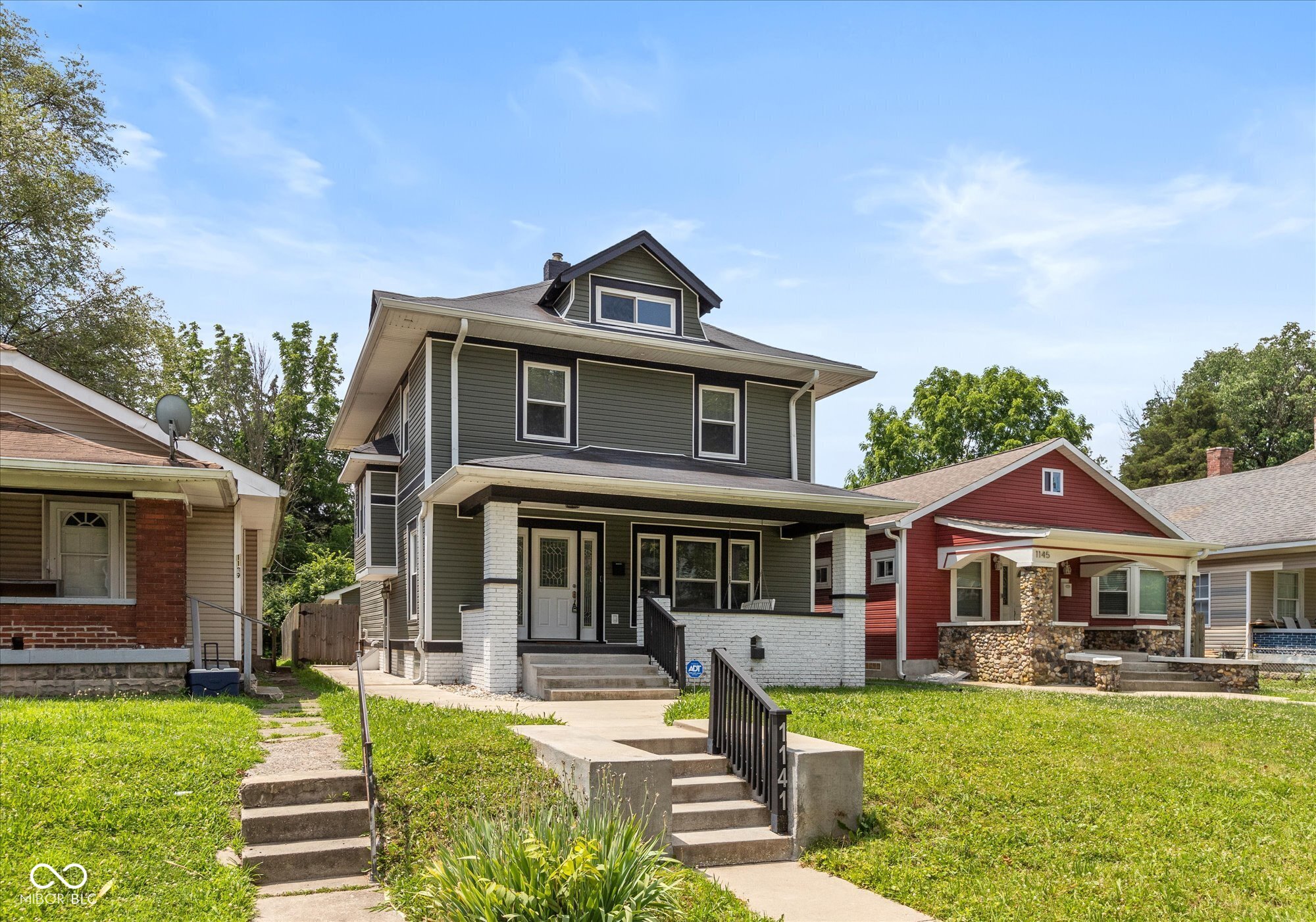 1141 W 35th Street