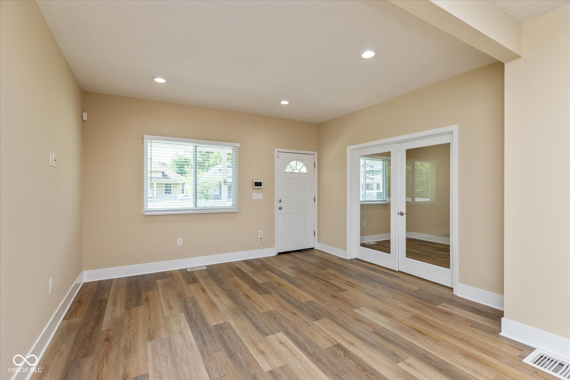 1122 W 35th Street