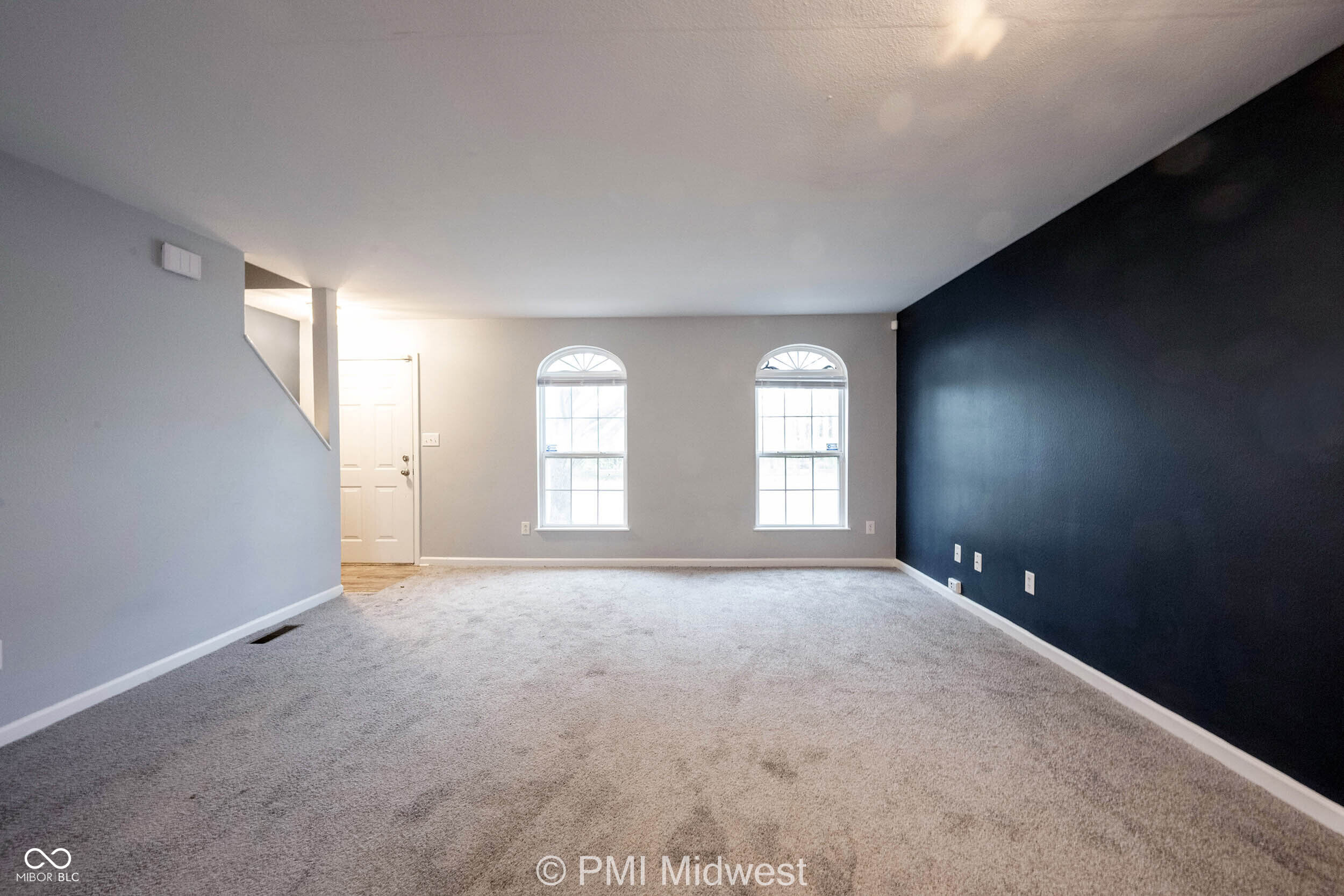 3220 River Villa Way
