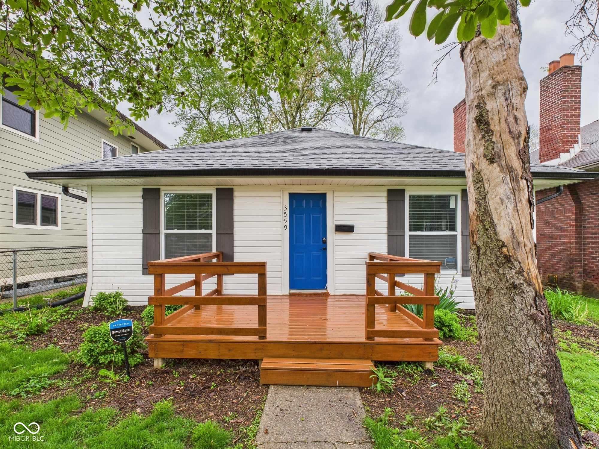 3559 Carrollton Avenue
