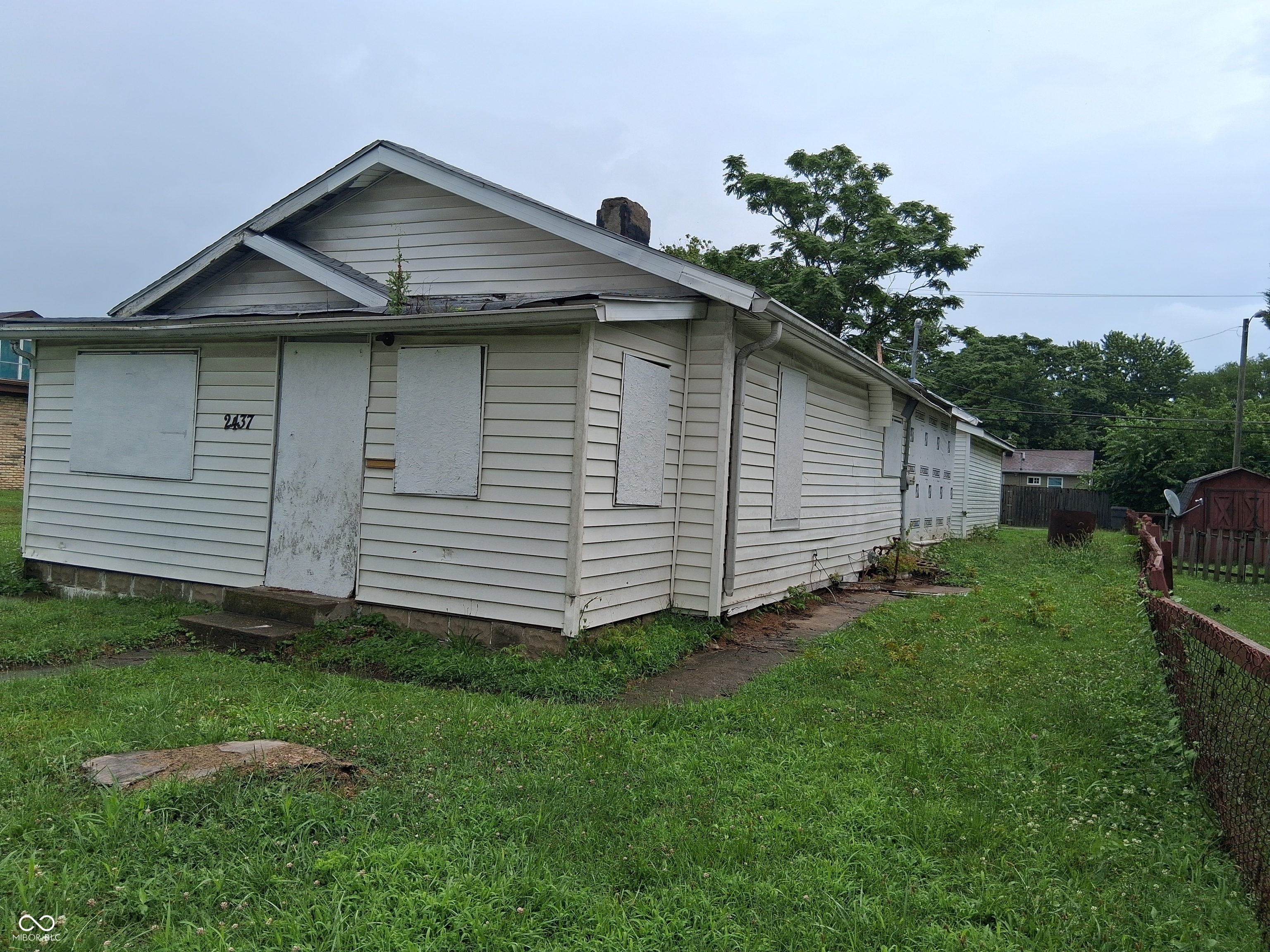 2437 Ethel Avenue