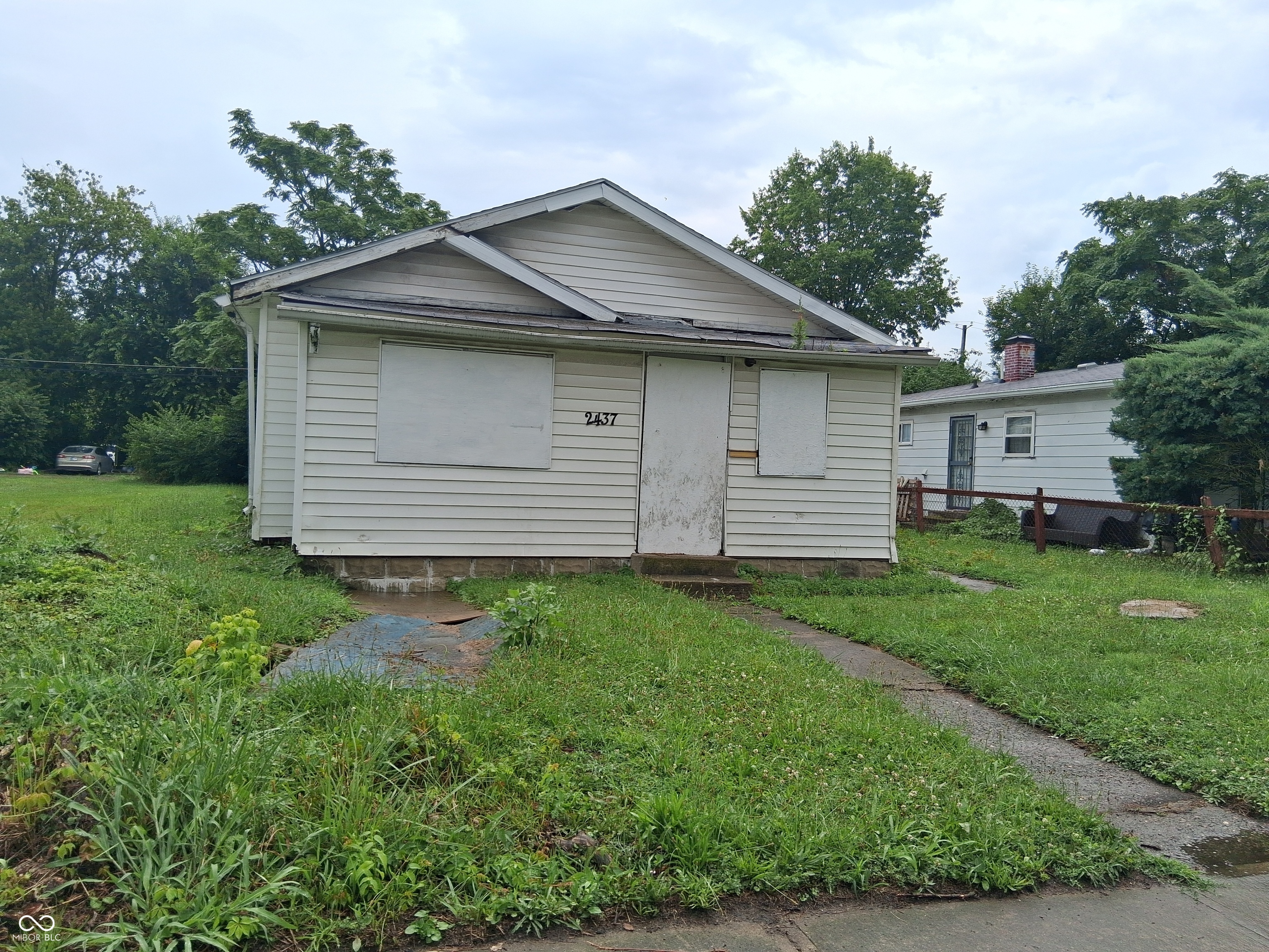 2437 Ethel Avenue