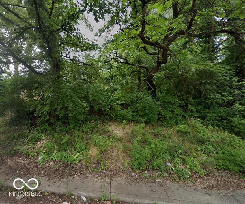 864 W 26th Street
