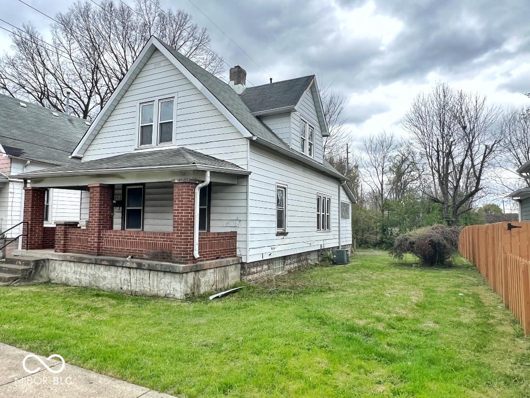 359 W 26th Street