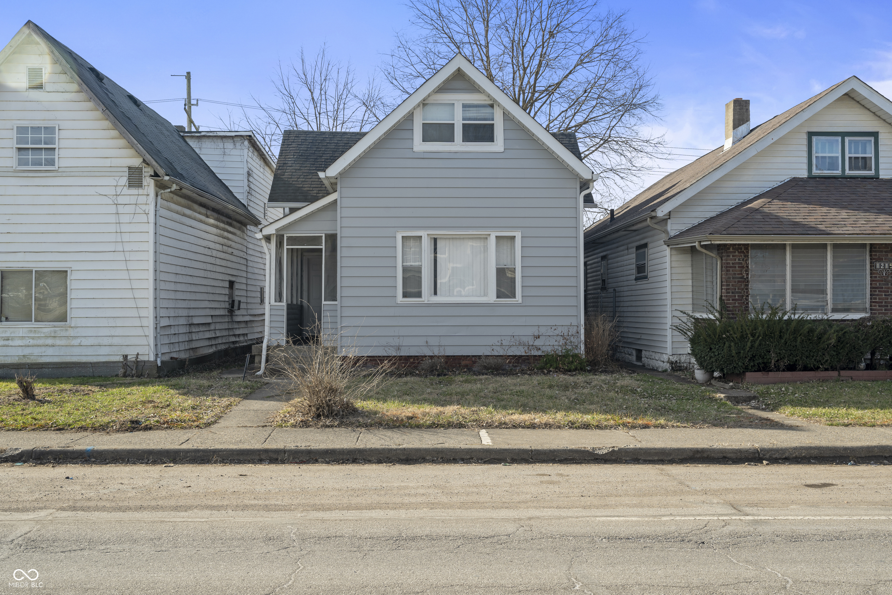 1211 W 30th Street