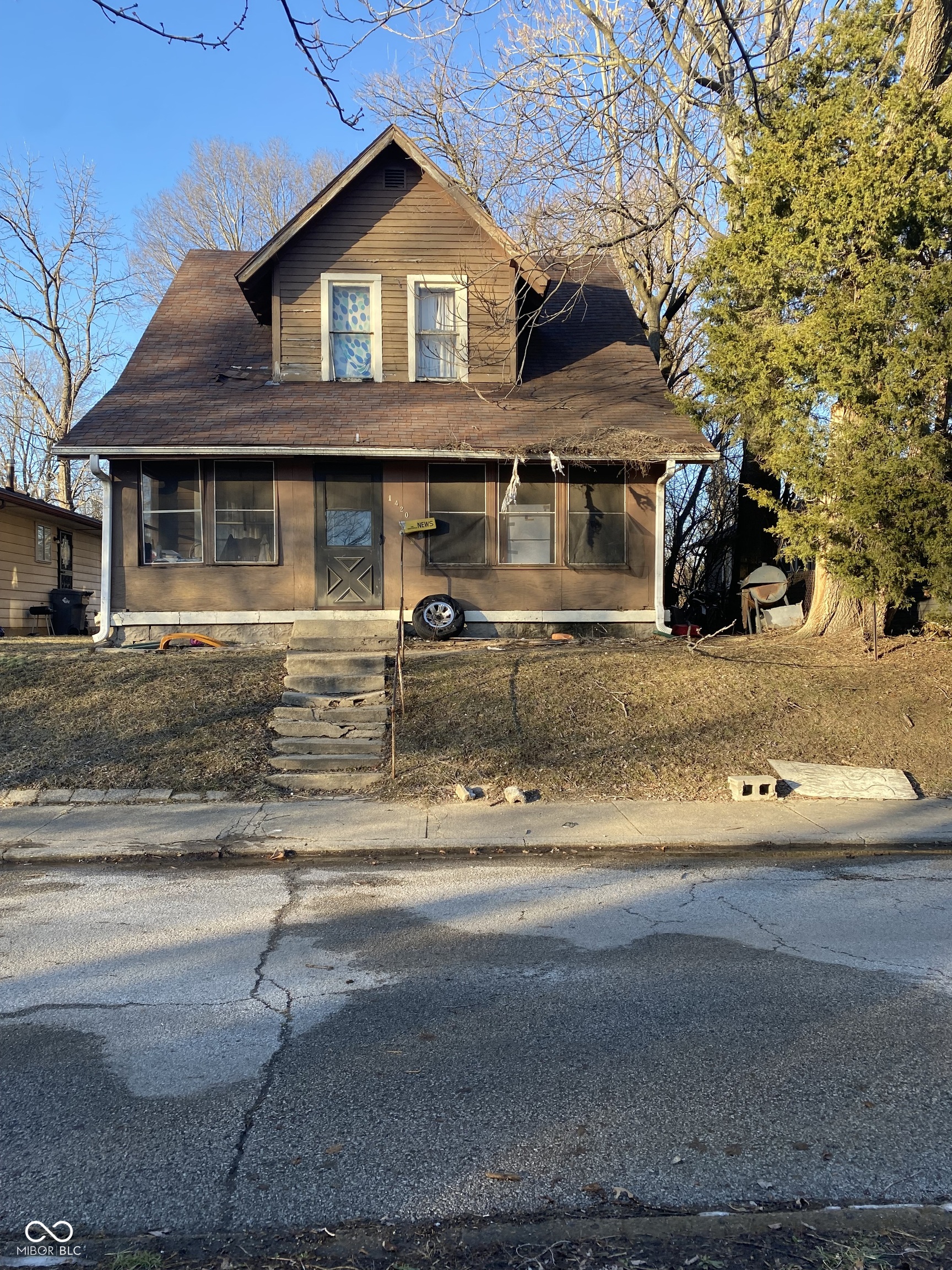 1420 W 23rd Street