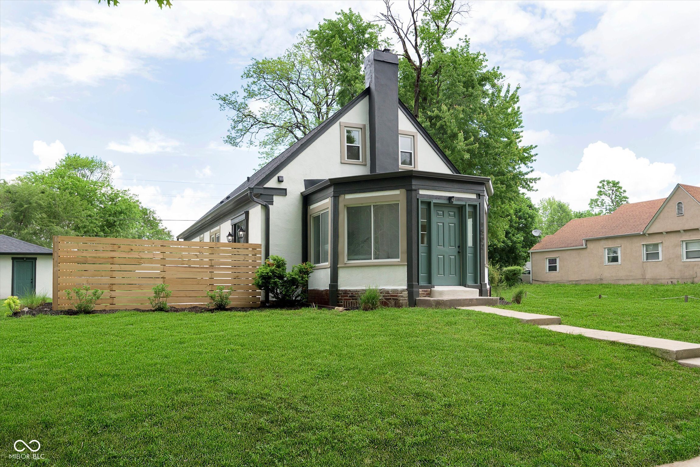 1502 Burdsal Parkway