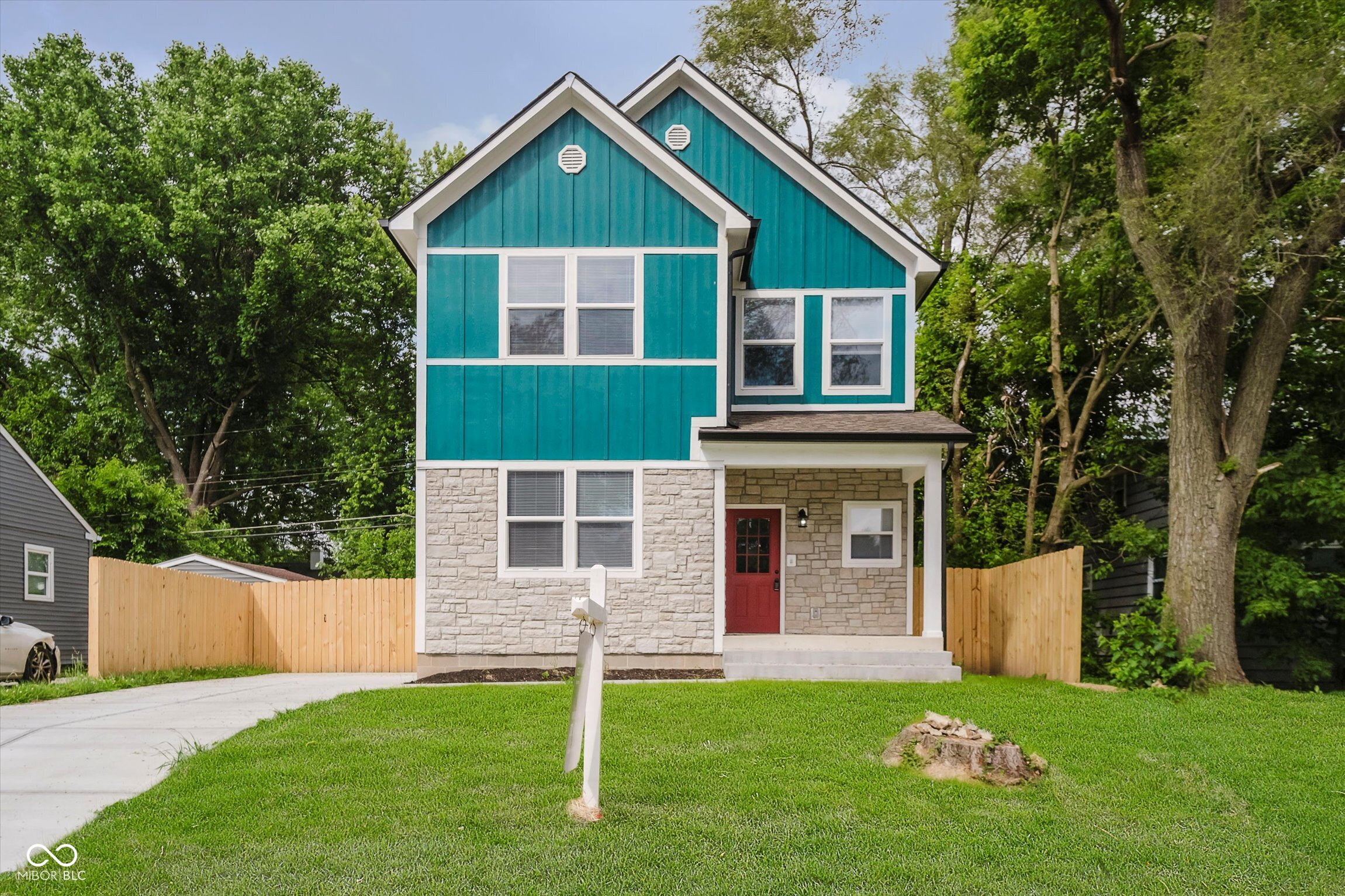 2429 N Centennial Street