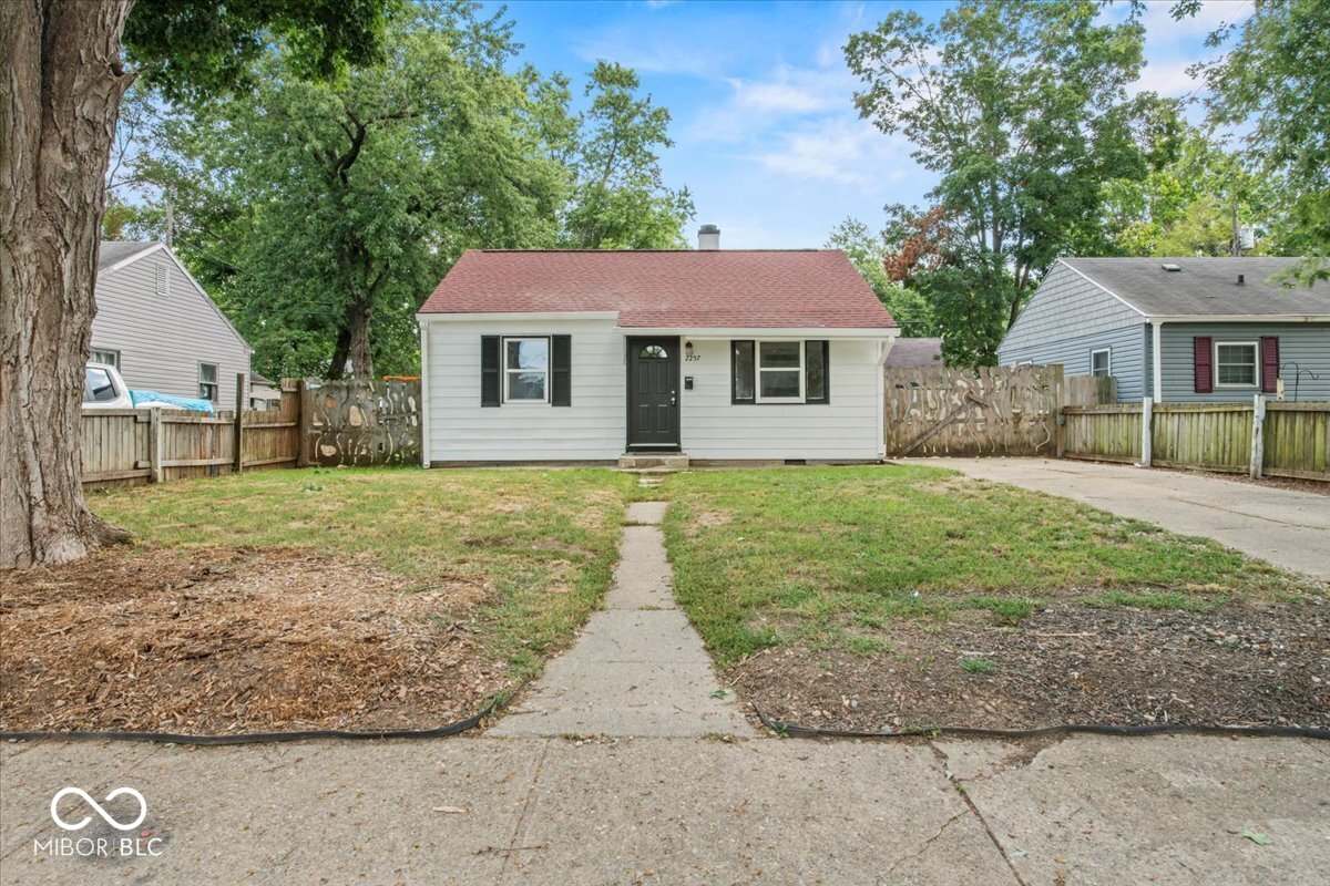 2257 N Goodlet Avenue