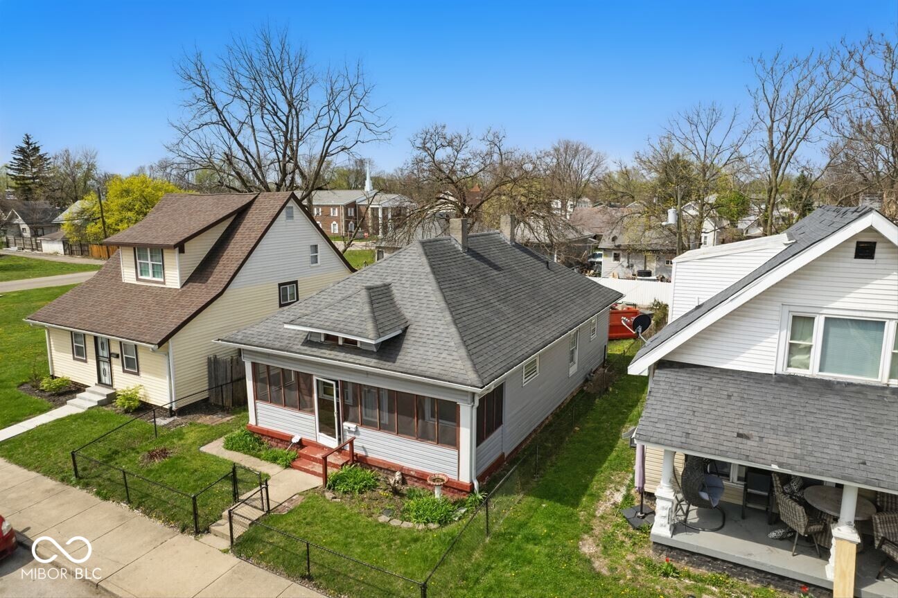 1114 N Mount Street