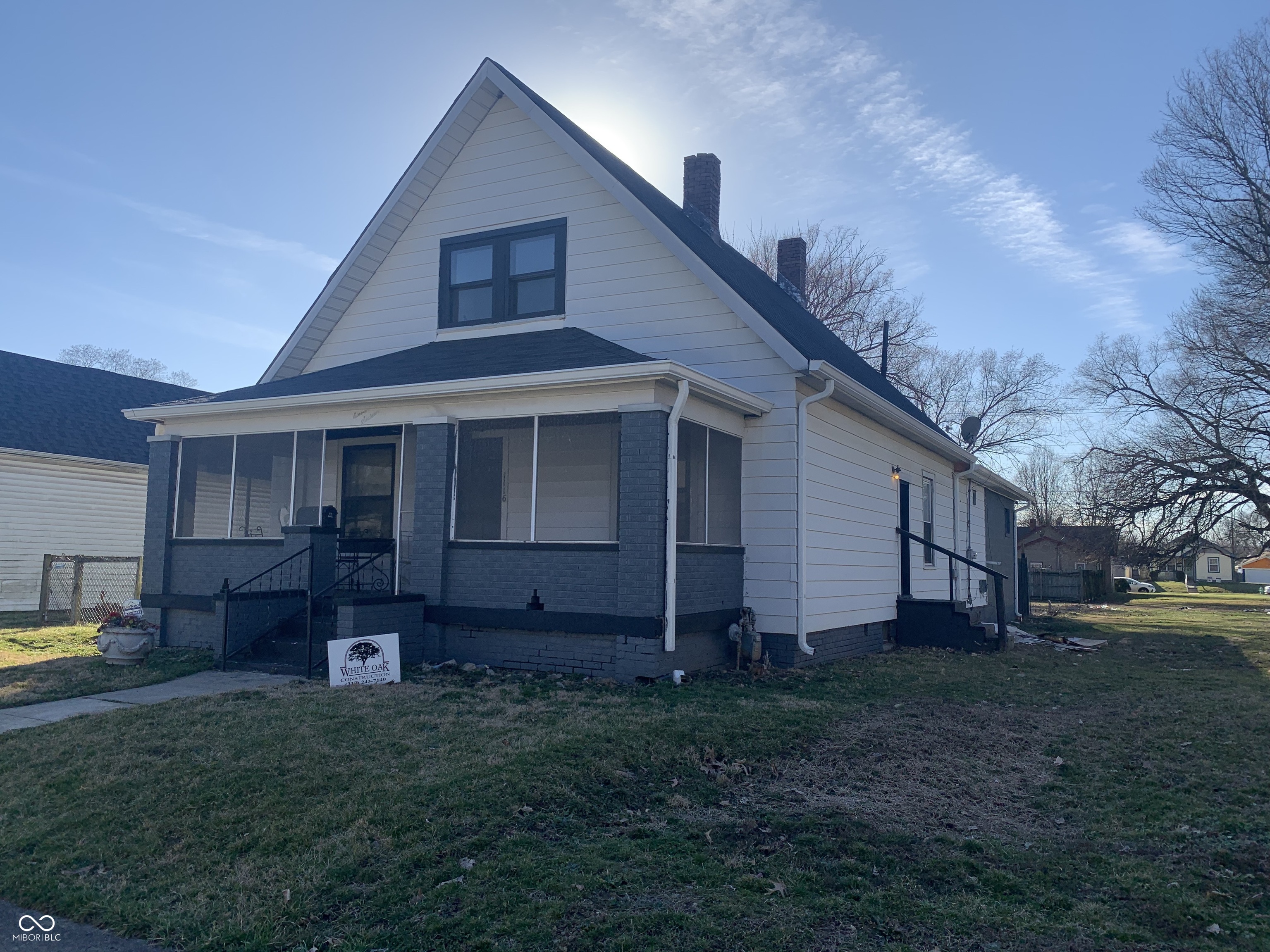1116 N Pershing Avenue