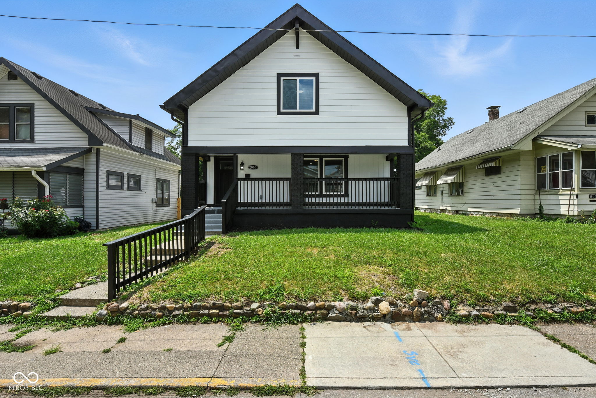 2000 N Dexter Street