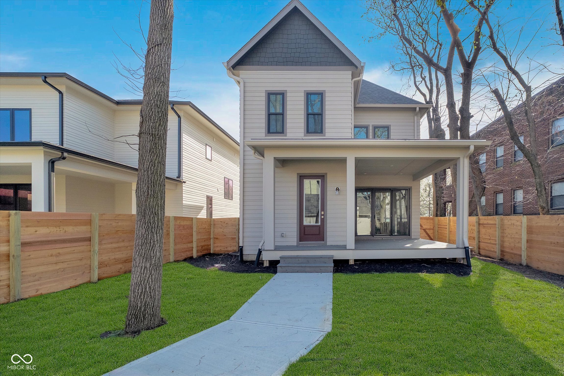 1818 Central Avenue