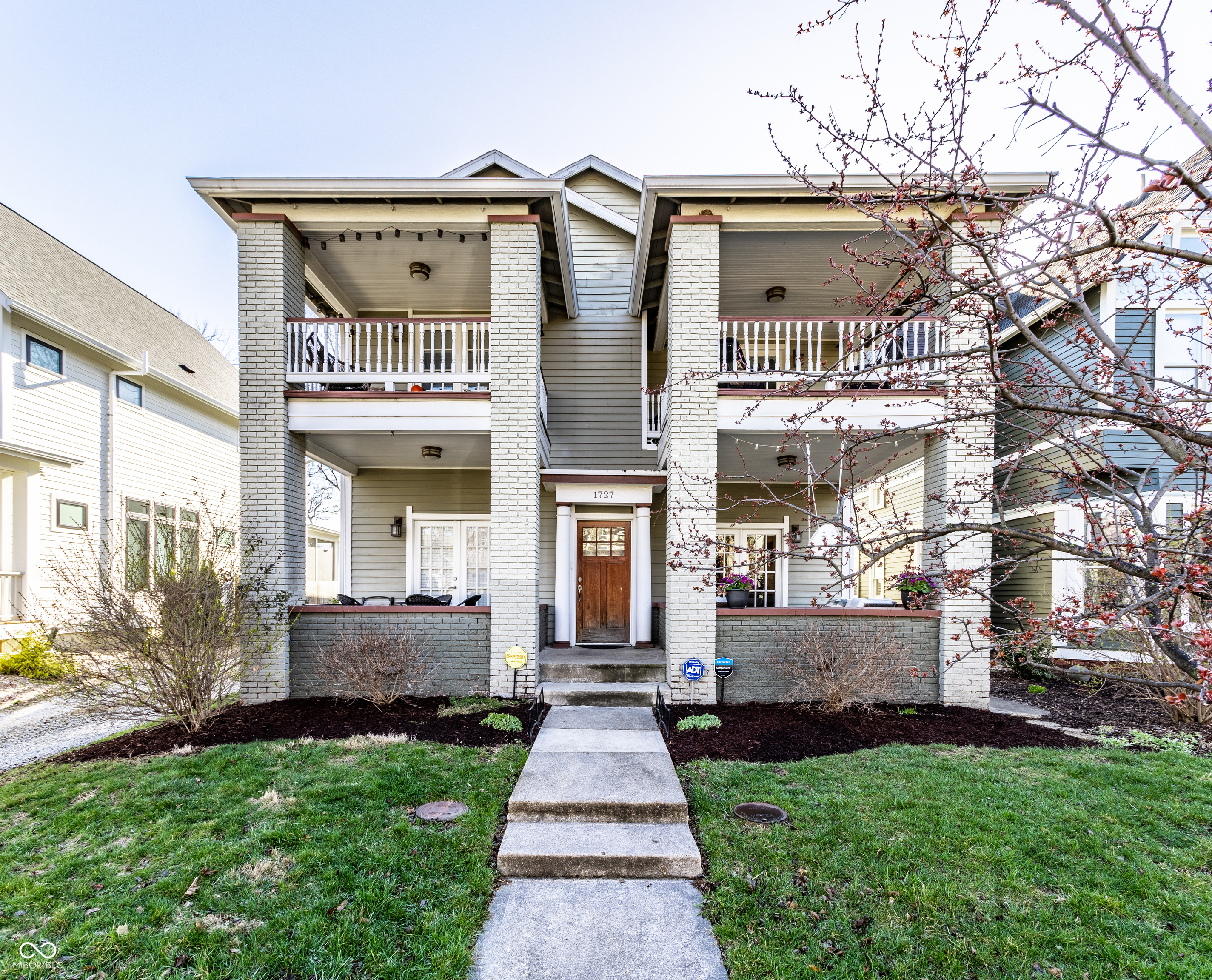 1727 N New Jersey Street
