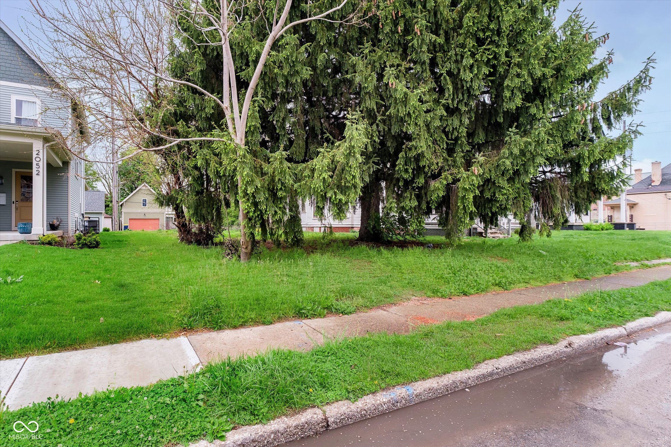 2056 Central Avenue