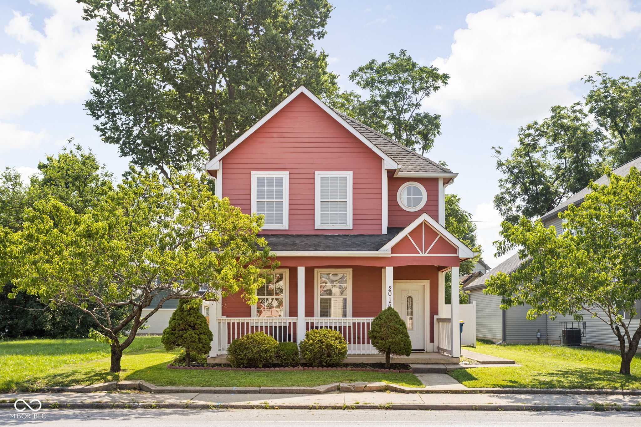 2015 N College Avenue