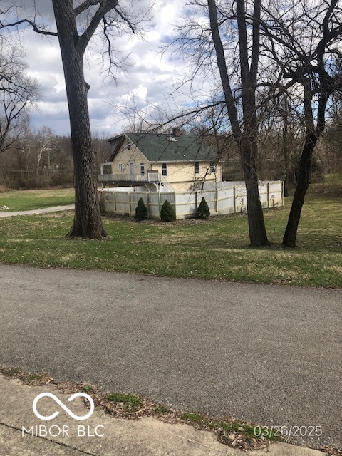 5657 E Fall Creek Pkwy N Drive