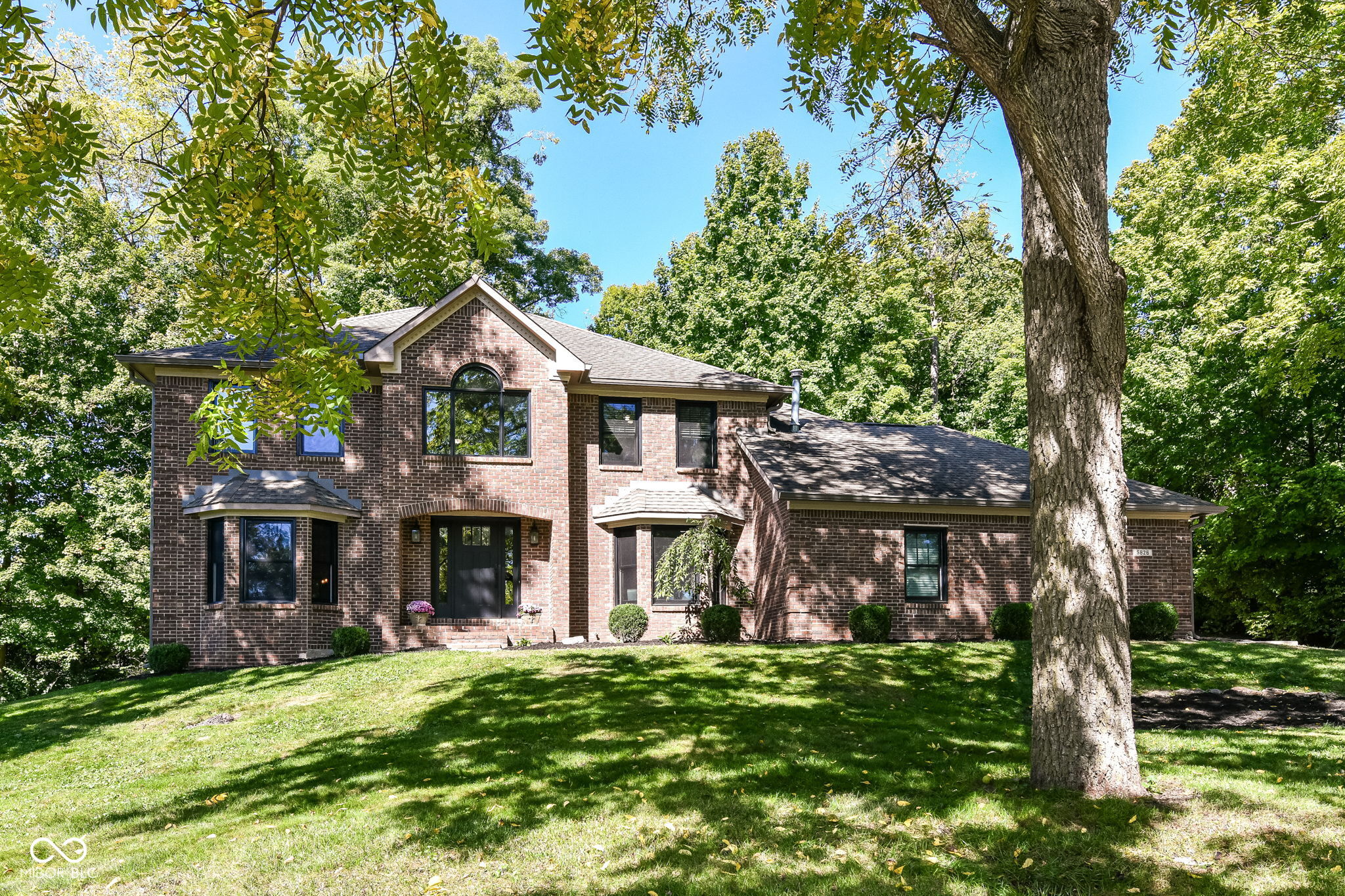 5826 Winding Way Lane