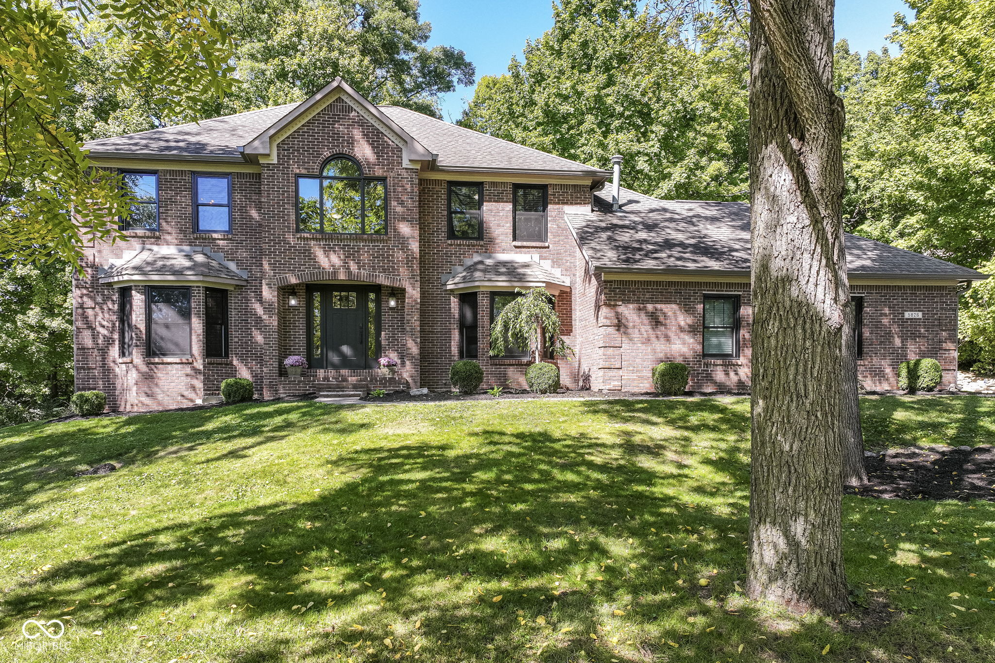 5826 Winding Way Lane
