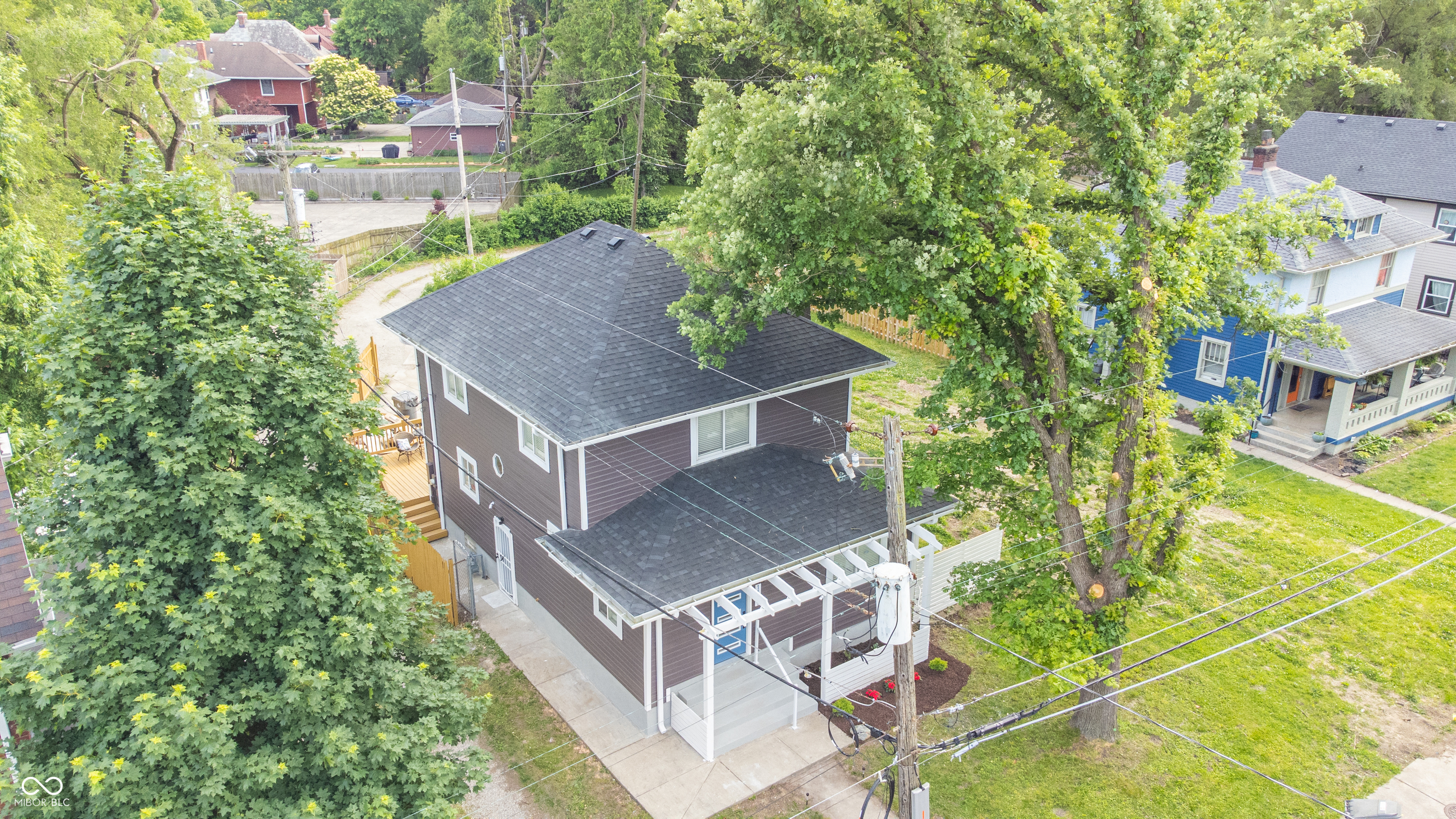 1139 E 35th Street