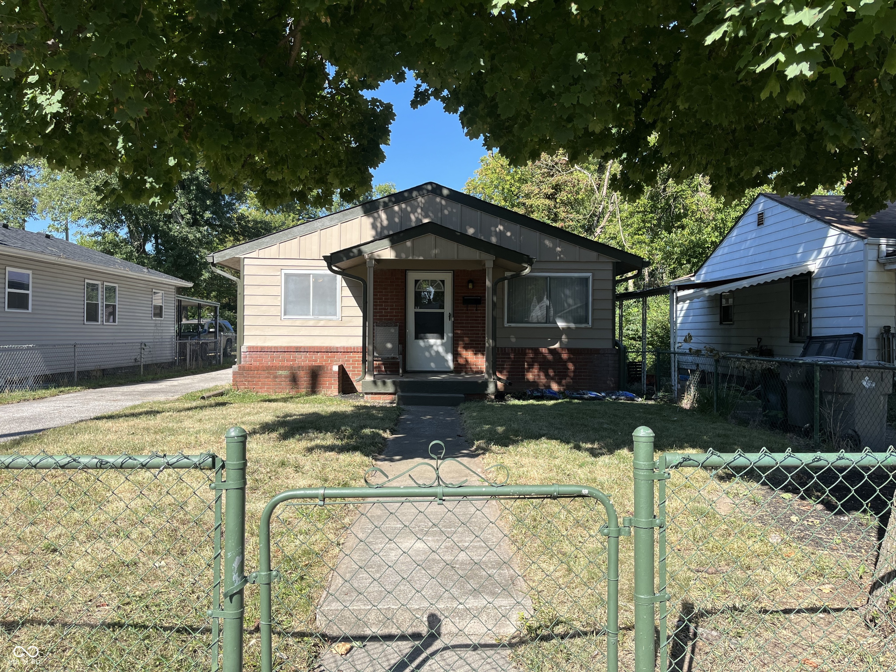 3432 Ralston Avenue