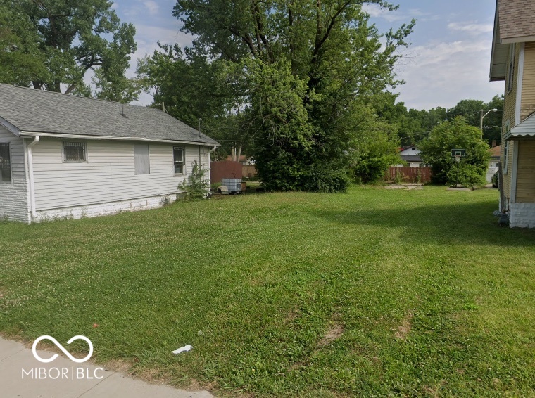 3918 E 30th Street