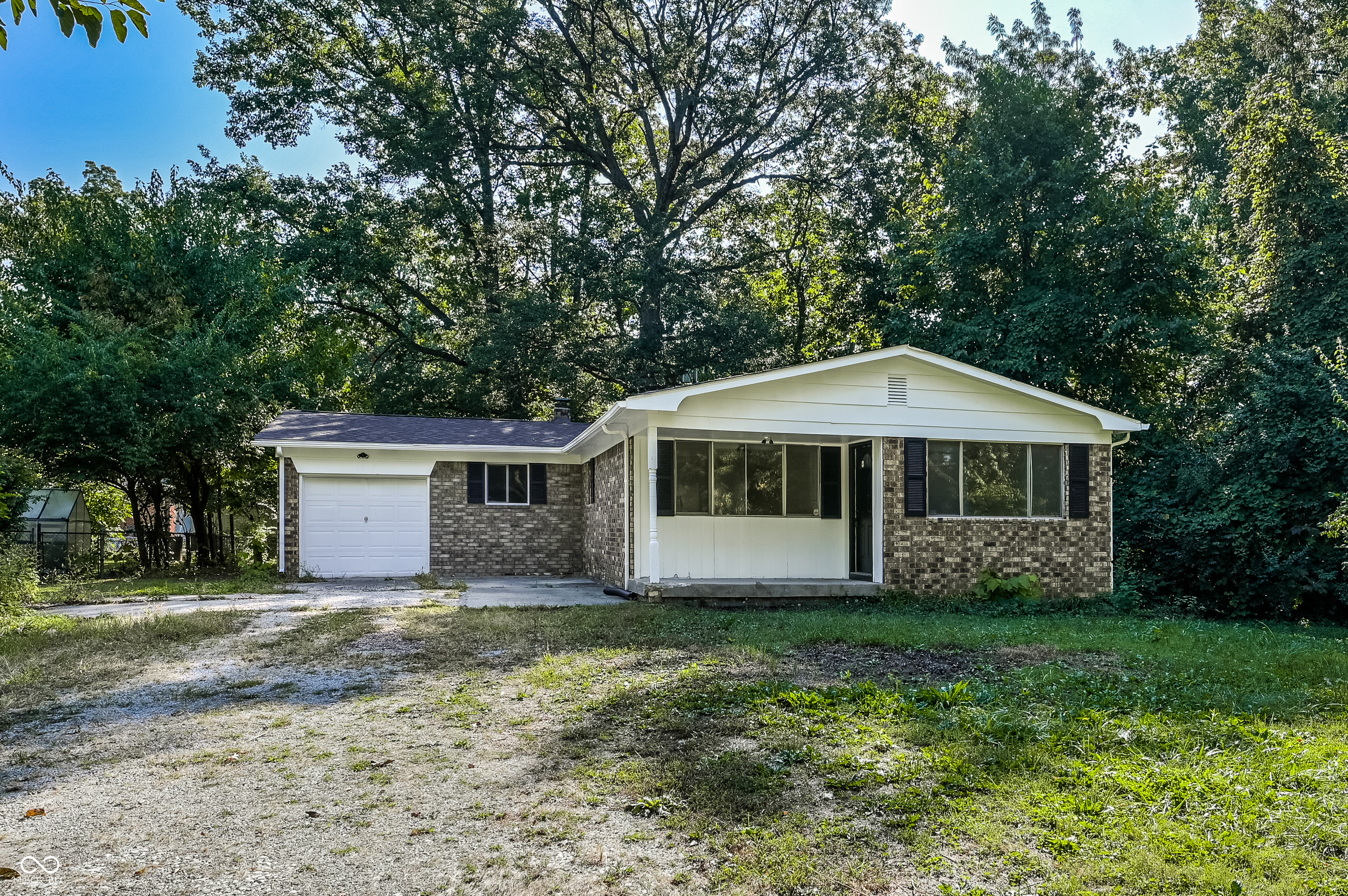 3619 N Kercheval Drive